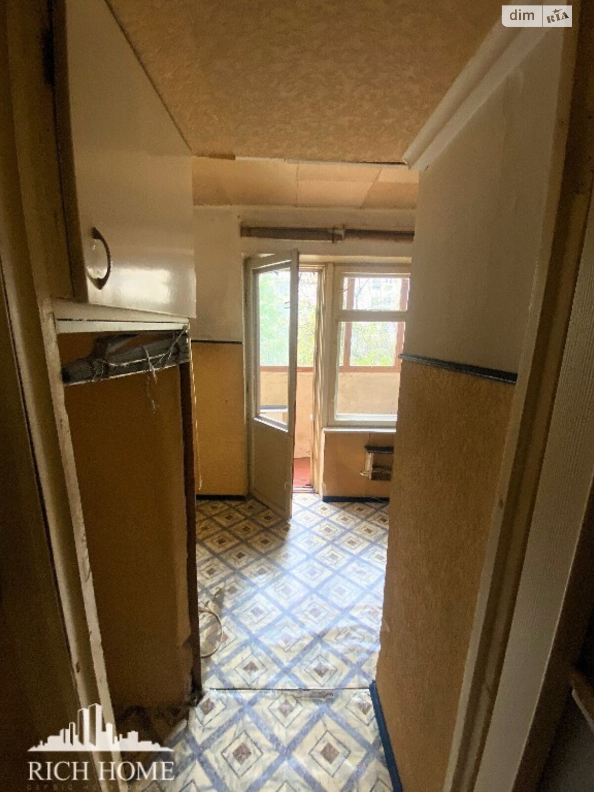 Продаж однокімнатної квартири в Києві, на вул. Симиренка 28, район Святошинський фото 1 Продаж однокімнатної квартири в Києві, на вул. Симиренка 28, район Святошинський фото 1