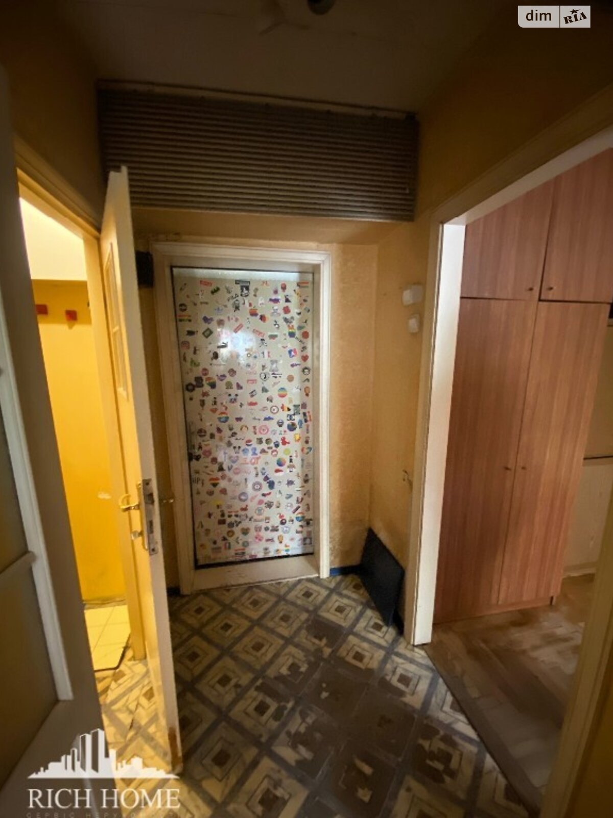 Продаж однокімнатної квартири в Києві, на вул. Симиренка 28, район Святошинський фото 1 Продаж однокімнатної квартири в Києві, на вул. Симиренка 28, район Святошинський фото 1