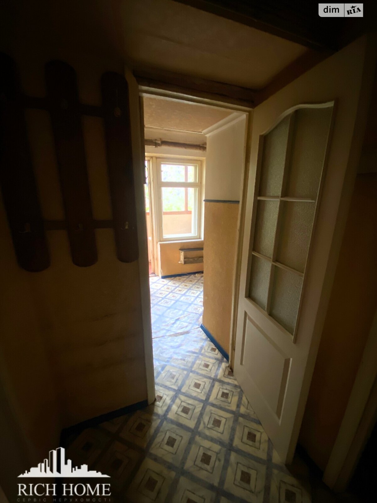 Продаж однокімнатної квартири в Києві, на вул. Симиренка 28, район Святошинський фото 1 Продаж однокімнатної квартири в Києві, на вул. Симиренка 28, район Святошинський фото 1