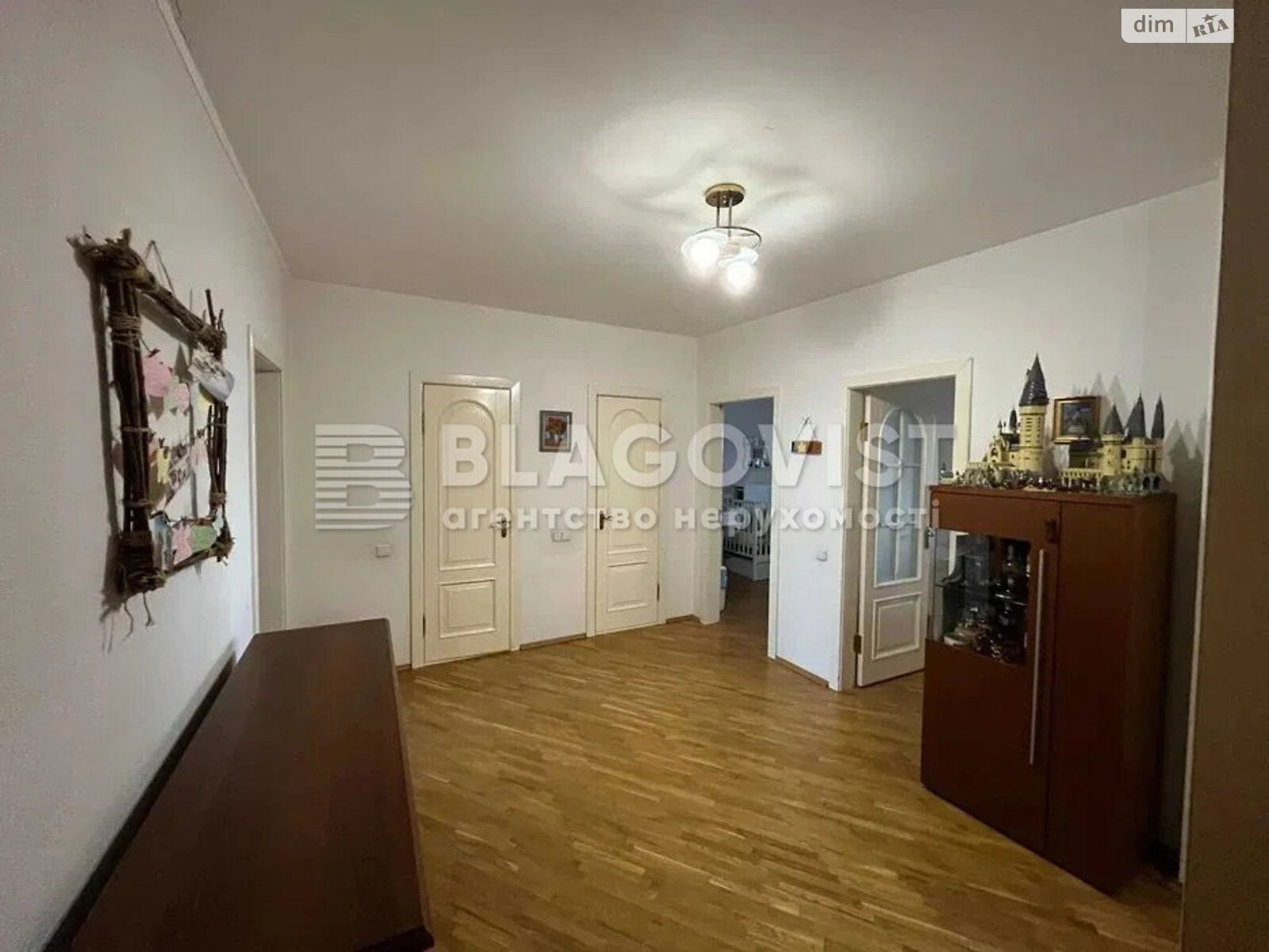 Продажа двухкомнатной квартиры в Киеве, на ул. Смелянская 10/31, фото 1 Продажа двухкомнатной квартиры в Киеве, на ул. Смелянская 10/31, фото 1