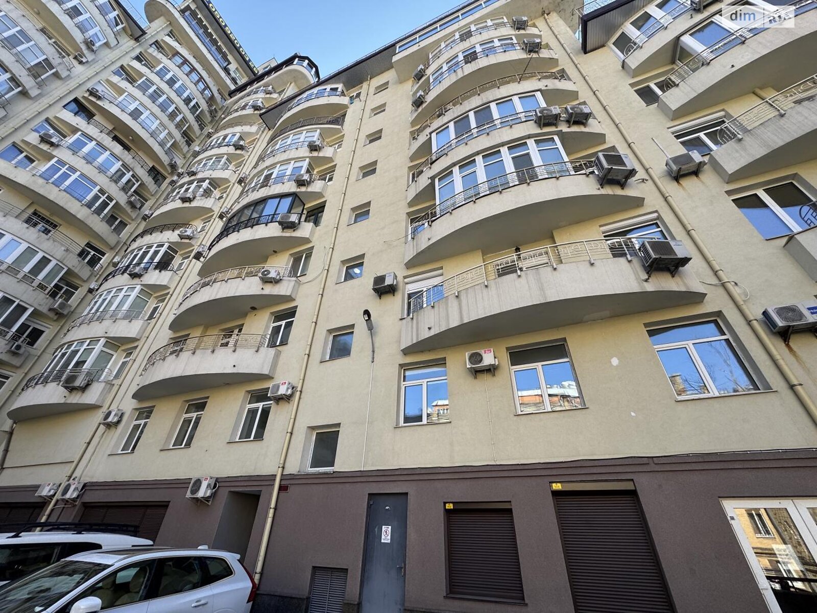 Продаж чотирикімнатної квартири в Києві, на вул. Олександра Кониського 46/11, район Солдатська Слобідка фото 1 Продаж чотирикімнатної квартири в Києві, на вул. Олександра Кониського 46/11, район Солдатська Слобідка фото 1