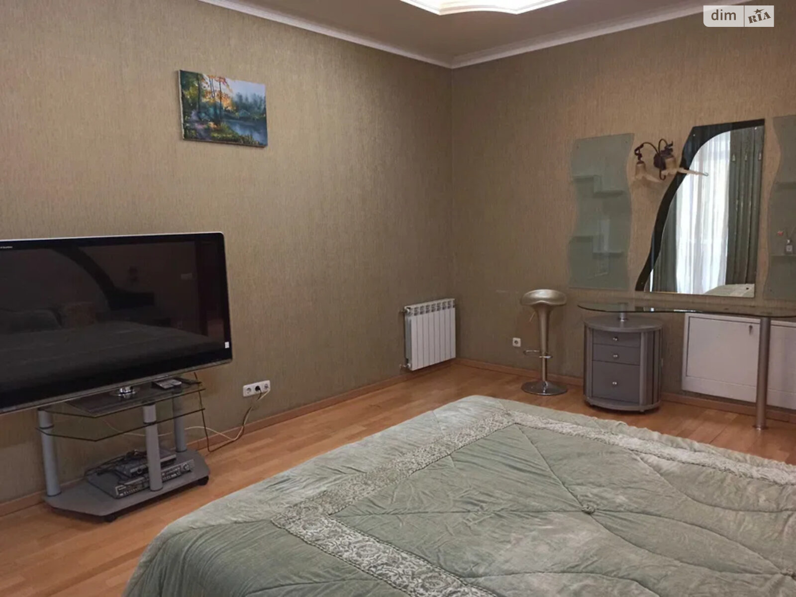Продаж чотирикімнатної квартири в Києві, на вул. Олександра Кониського 60, район Солдатська Слобідка фото 1 Продаж чотирикімнатної квартири в Києві, на вул. Олександра Кониського 60, район Солдатська Слобідка фото 1