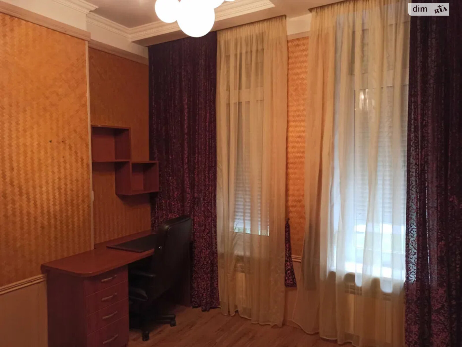 Продаж чотирикімнатної квартири в Києві, на вул. Олександра Кониського 60, район Солдатська Слобідка фото 1 Продаж чотирикімнатної квартири в Києві, на вул. Олександра Кониського 60, район Солдатська Слобідка фото 1