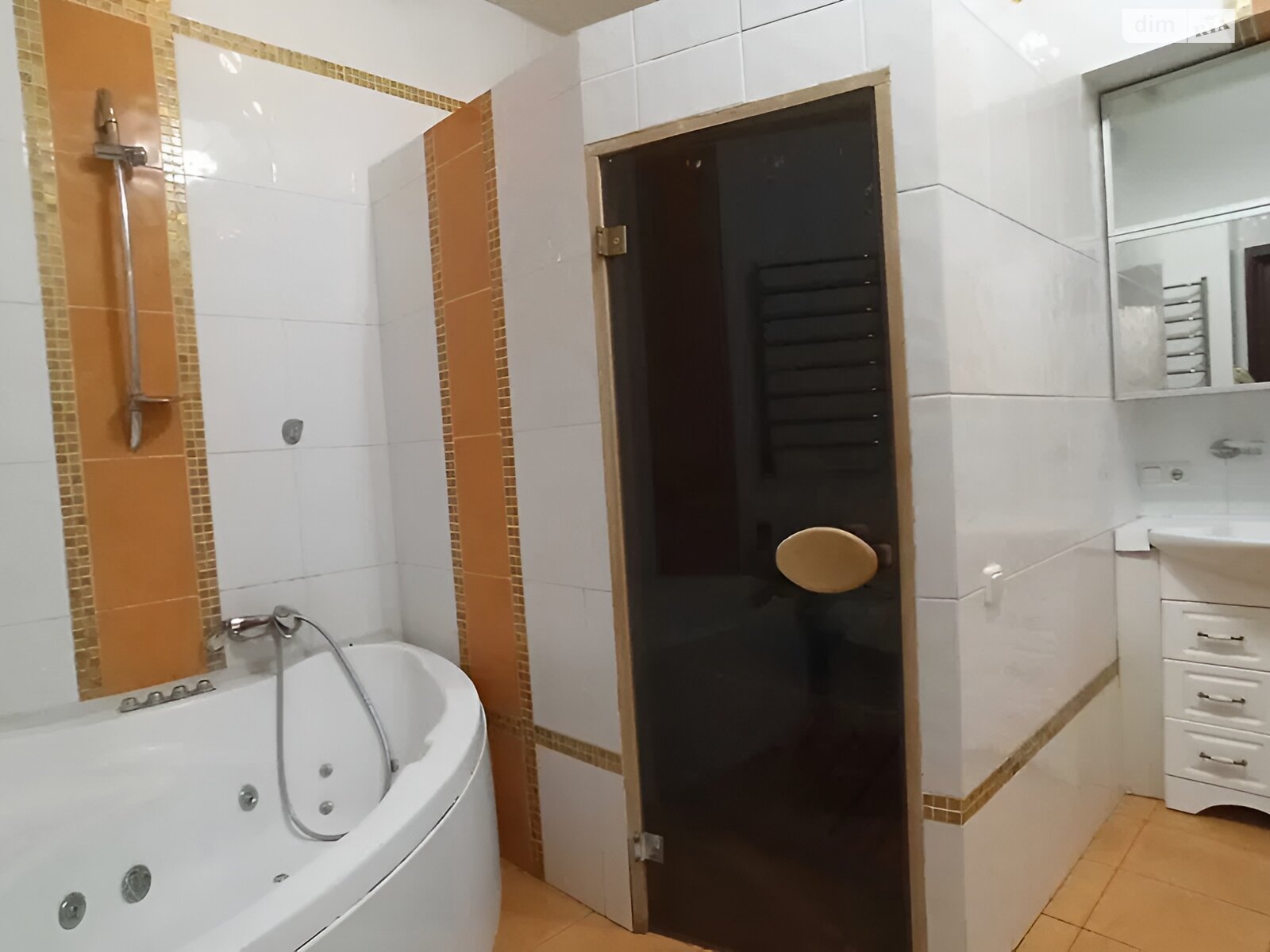 Продаж чотирикімнатної квартири в Києві, на вул. Олександра Кониського 60, район Солдатська Слобідка фото 1 Продаж чотирикімнатної квартири в Києві, на вул. Олександра Кониського 60, район Солдатська Слобідка фото 1