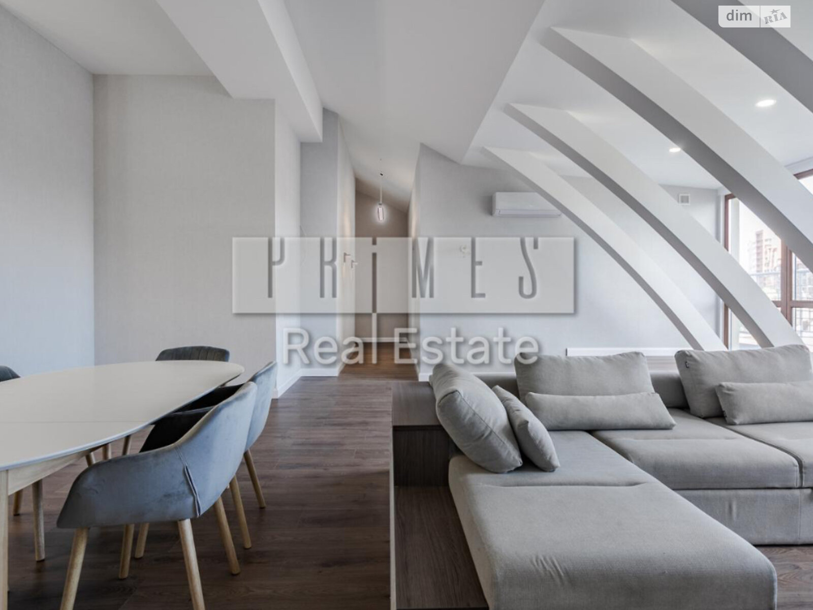 Продажа четырехкомнатной квартиры в Киеве, на ул. Александра Конисского 46/11, район Солдатская Слободка фото 1 Продажа четырехкомнатной квартиры в Киеве, на ул. Александра Конисского 46/11, район Солдатская Слободка фото 1