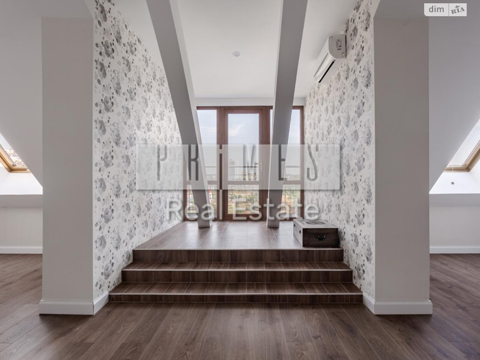 Продажа четырехкомнатной квартиры в Киеве, на ул. Александра Конисского 46/11, район Солдатская Слободка фото 1 Продажа четырехкомнатной квартиры в Киеве, на ул. Александра Конисского 46/11, район Солдатская Слободка фото 1