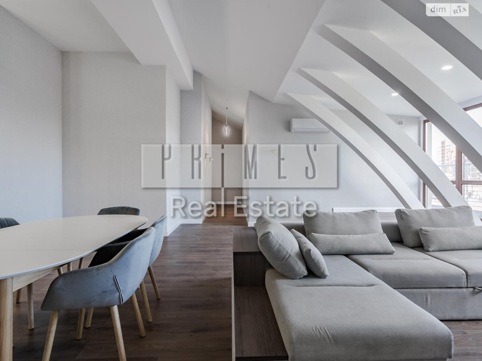 Продажа четырехкомнатной квартиры в Киеве, на ул. Александра Конисского 46/11, район Солдатская Слободка фото 1 Продажа четырехкомнатной квартиры в Киеве, на ул. Александра Конисского 46/11, район Солдатская Слободка фото 1