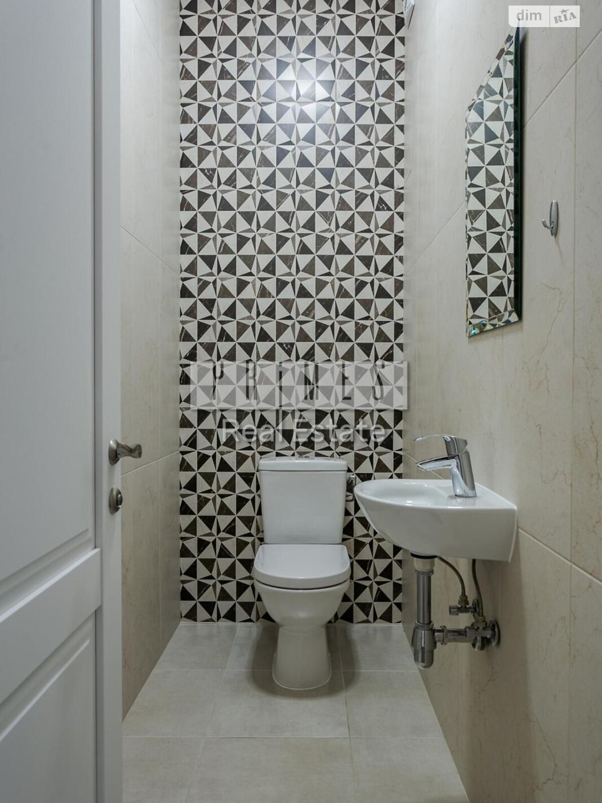 Продажа четырехкомнатной квартиры в Киеве, на ул. Александра Конисского 46/11, район Солдатская Слободка фото 1 Продажа четырехкомнатной квартиры в Киеве, на ул. Александра Конисского 46/11, район Солдатская Слободка фото 1