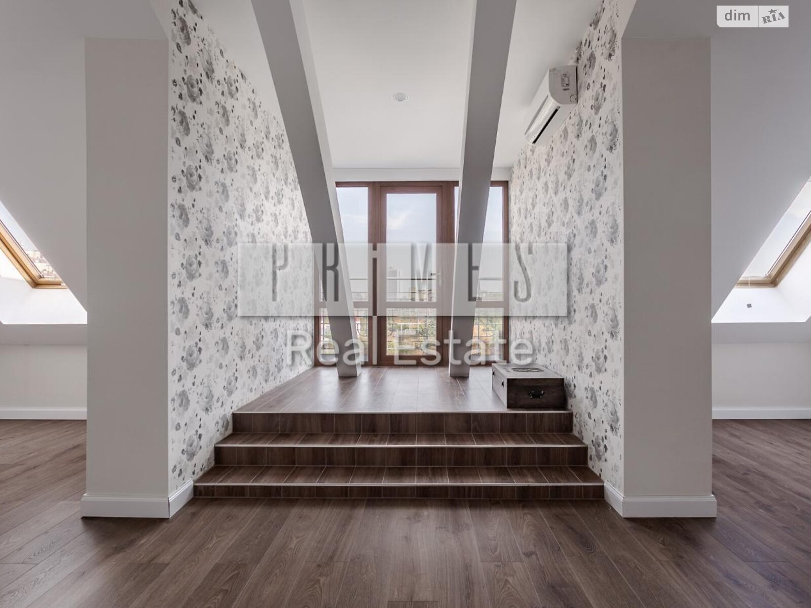 Продажа четырехкомнатной квартиры в Киеве, на ул. Александра Конисского 46/11, район Солдатская Слободка фото 1 Продажа четырехкомнатной квартиры в Киеве, на ул. Александра Конисского 46/11, район Солдатская Слободка фото 1