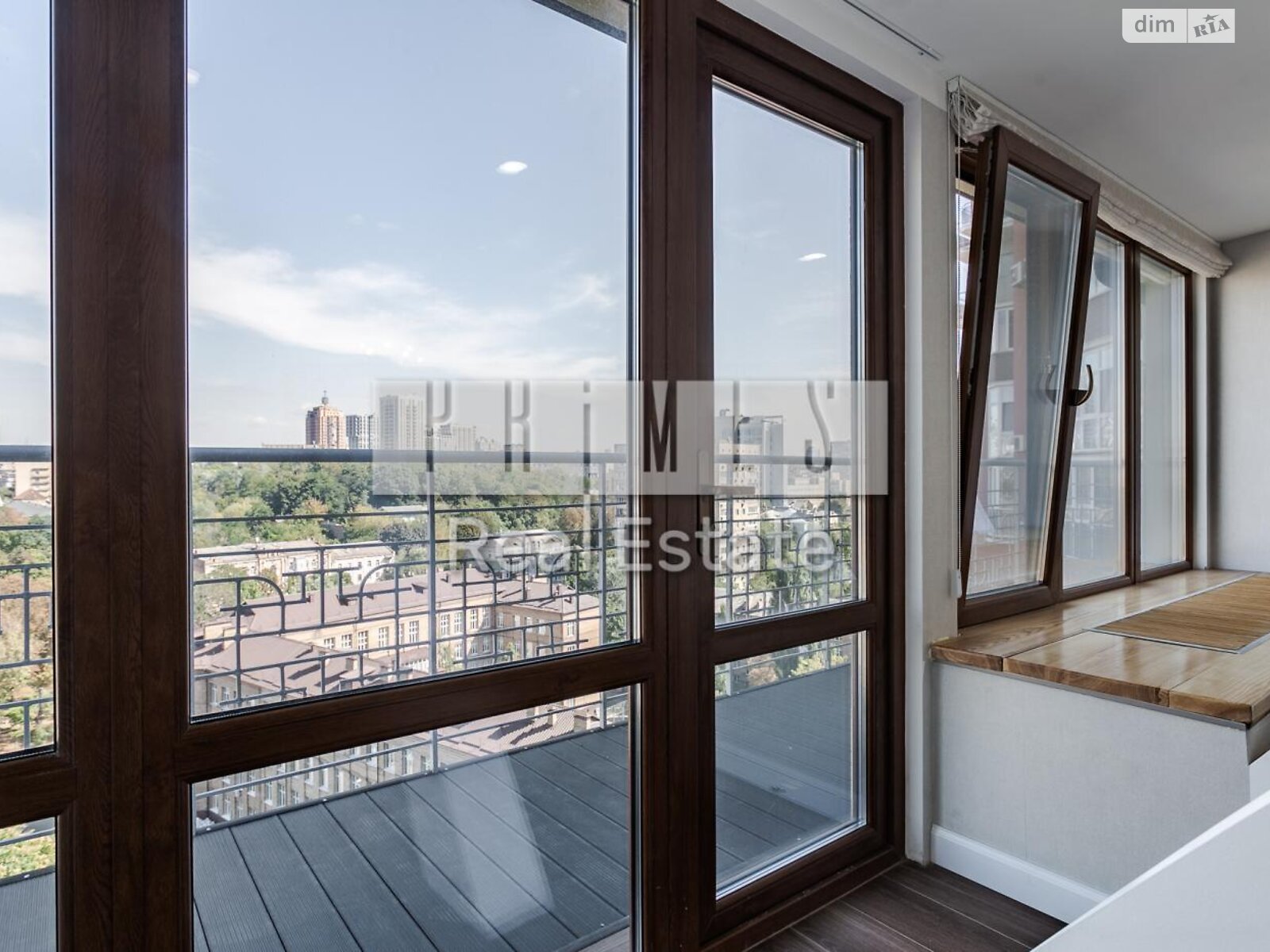 Продажа четырехкомнатной квартиры в Киеве, на ул. Александра Конисского 46/11, район Солдатская Слободка фото 1 Продажа четырехкомнатной квартиры в Киеве, на ул. Александра Конисского 46/11, район Солдатская Слободка фото 1