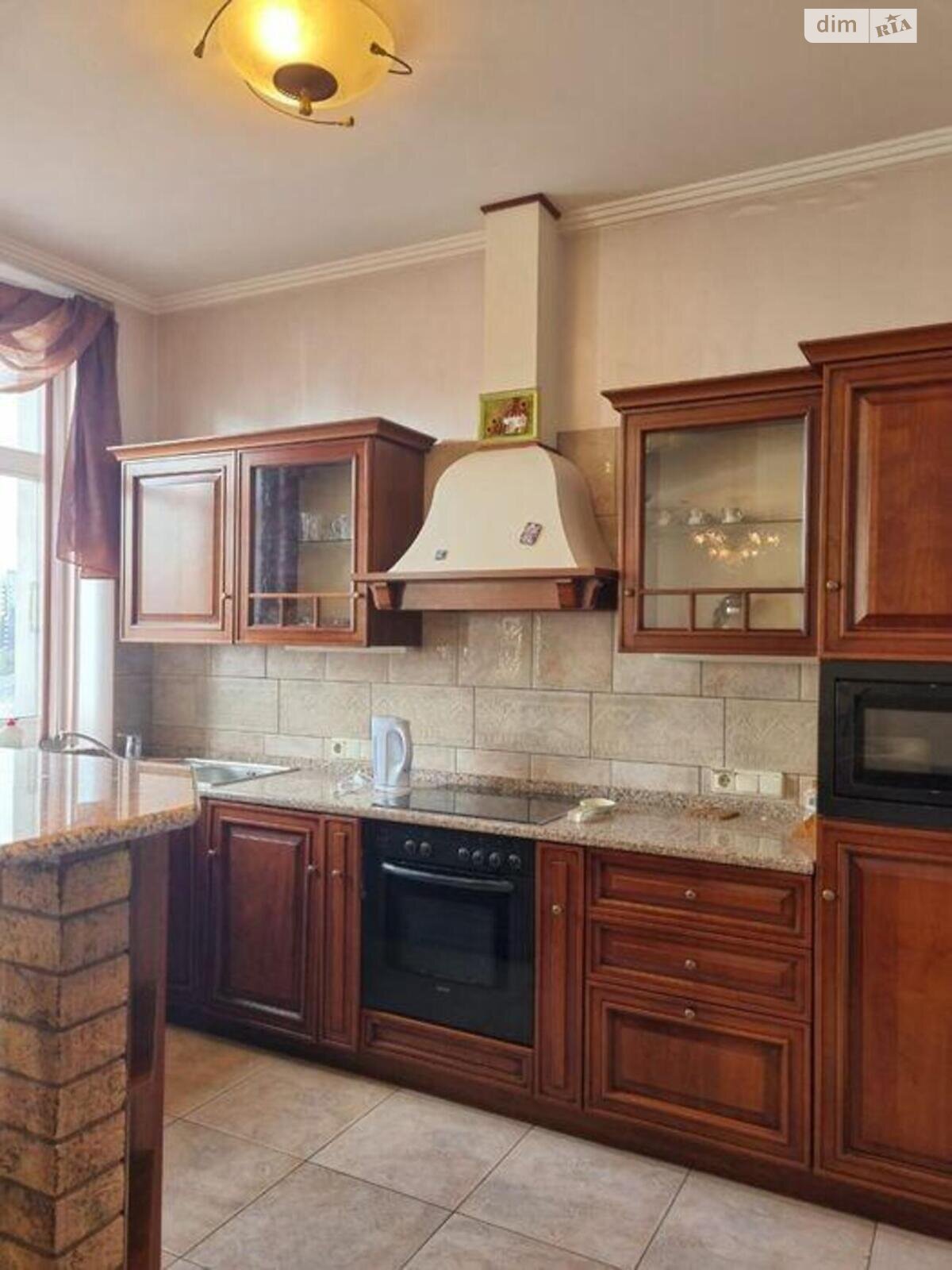 Продаж чотирикімнатної квартири в Києві, на вул. Бульварно-Кудрявська 36, район Солдатська Слобідка фото 1 Продаж чотирикімнатної квартири в Києві, на вул. Бульварно-Кудрявська 36, район Солдатська Слобідка фото 1