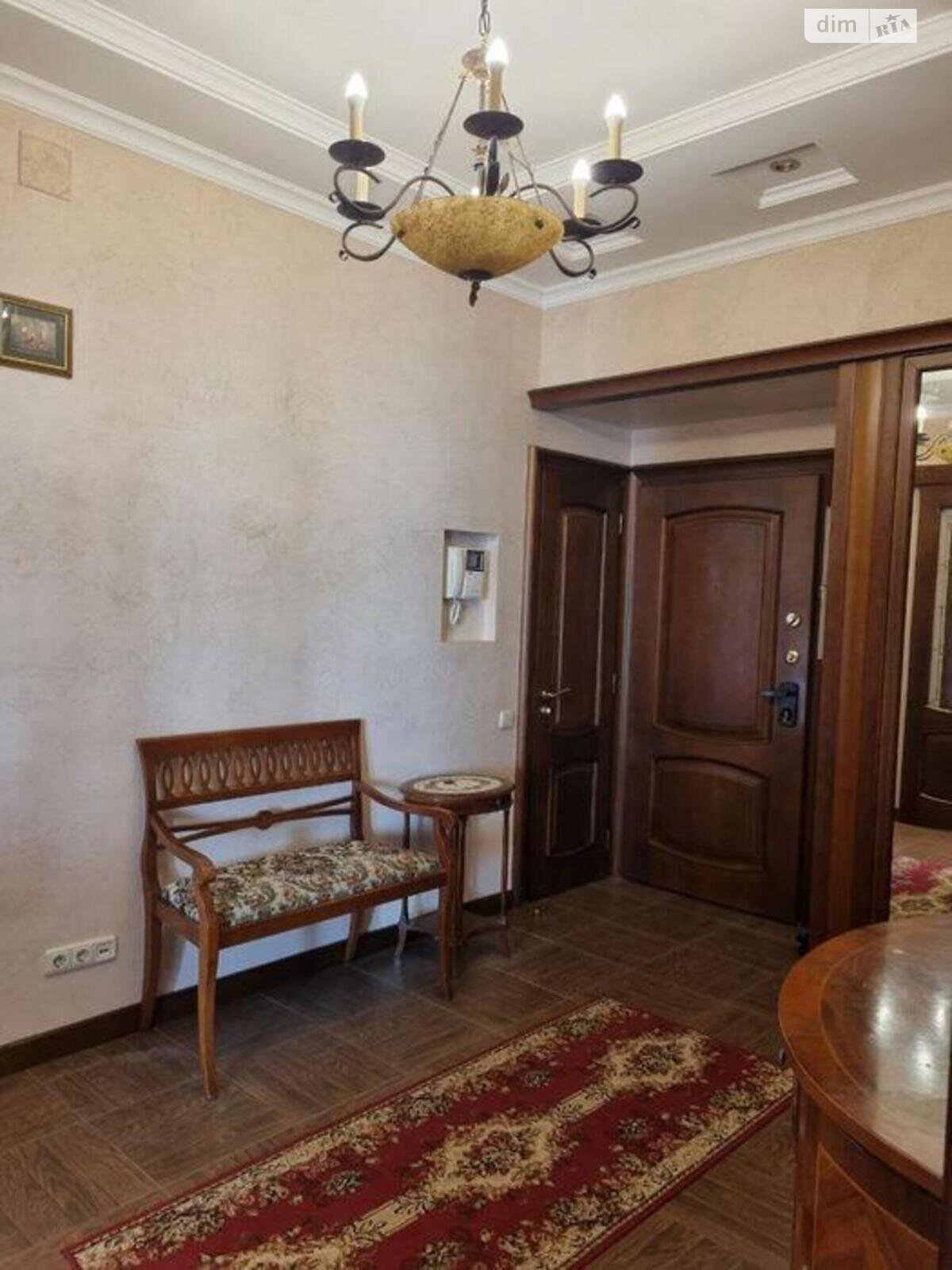 Продаж чотирикімнатної квартири в Києві, на вул. Бульварно-Кудрявська 36, район Солдатська Слобідка фото 1 Продаж чотирикімнатної квартири в Києві, на вул. Бульварно-Кудрявська 36, район Солдатська Слобідка фото 1