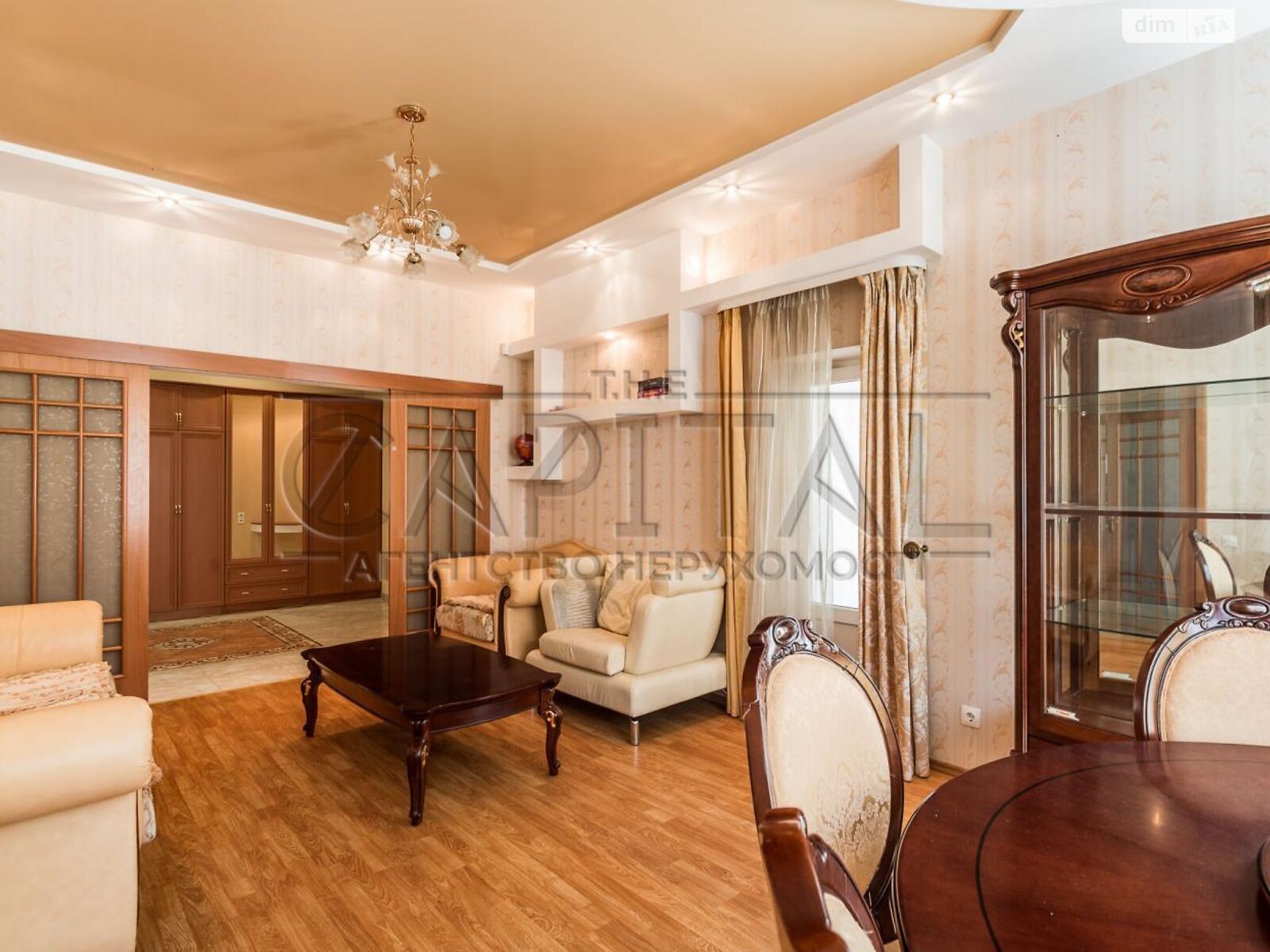 Продажа пятикомнатной квартиры в Киеве, на ул. Дмитриевская (Куреневка) 69, район Солдатская Слободка фото 1 Продажа пятикомнатной квартиры в Киеве, на ул. Дмитриевская (Куреневка) 69, район Солдатская Слободка фото 1