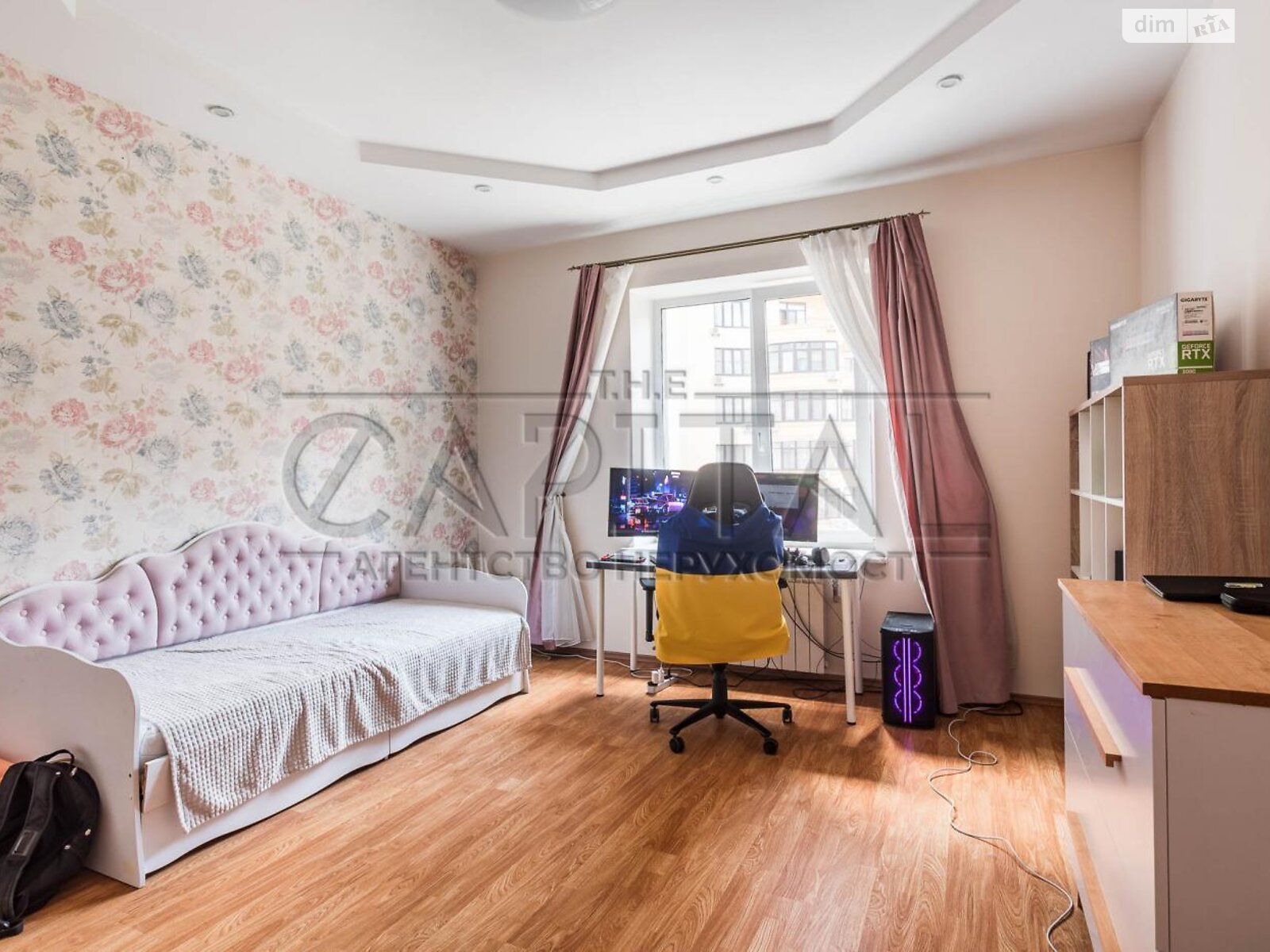 Продажа пятикомнатной квартиры в Киеве, на ул. Дмитриевская (Куреневка) 69, район Солдатская Слободка фото 1 Продажа пятикомнатной квартиры в Киеве, на ул. Дмитриевская (Куреневка) 69, район Солдатская Слободка фото 1