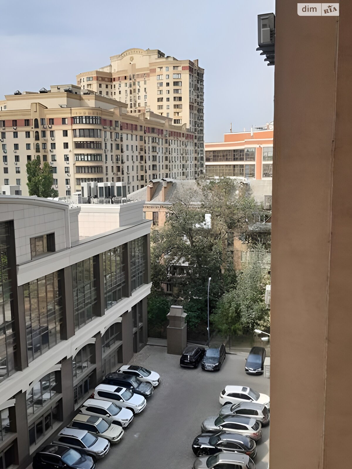 Продажа двухкомнатной квартиры в Киеве, на ул. Дмитриевская 80, район Солдатская Слободка фото 1 Продажа двухкомнатной квартиры в Киеве, на ул. Дмитриевская 80, район Солдатская Слободка фото 1