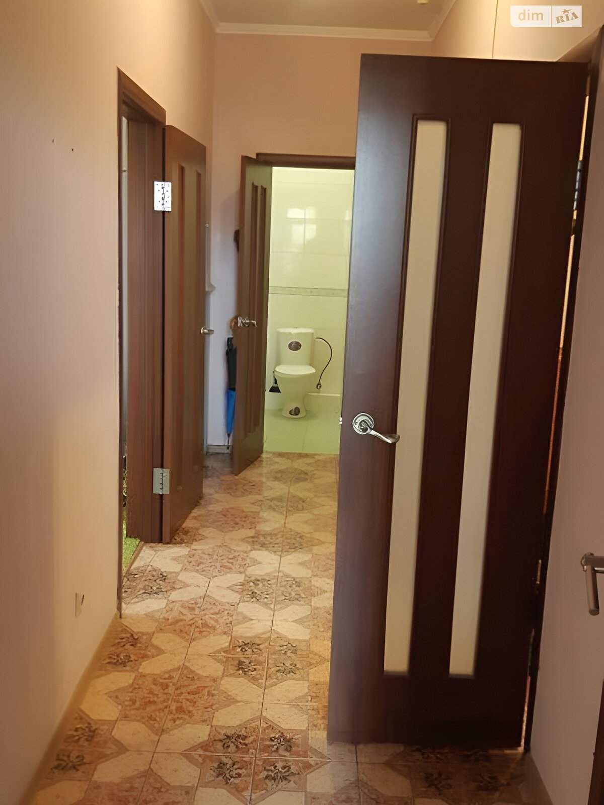 Продажа двухкомнатной квартиры в Киеве, на ул. Дмитриевская 80, район Солдатская Слободка фото 1 Продажа двухкомнатной квартиры в Киеве, на ул. Дмитриевская 80, район Солдатская Слободка фото 1