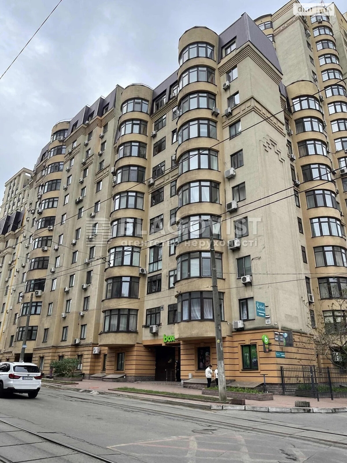 Продажа двухкомнатной квартиры в Киеве, на ул. Дмитриевская 69, район Солдатская Слободка фото 1 Продажа двухкомнатной квартиры в Киеве, на ул. Дмитриевская 69, район Солдатская Слободка фото 1