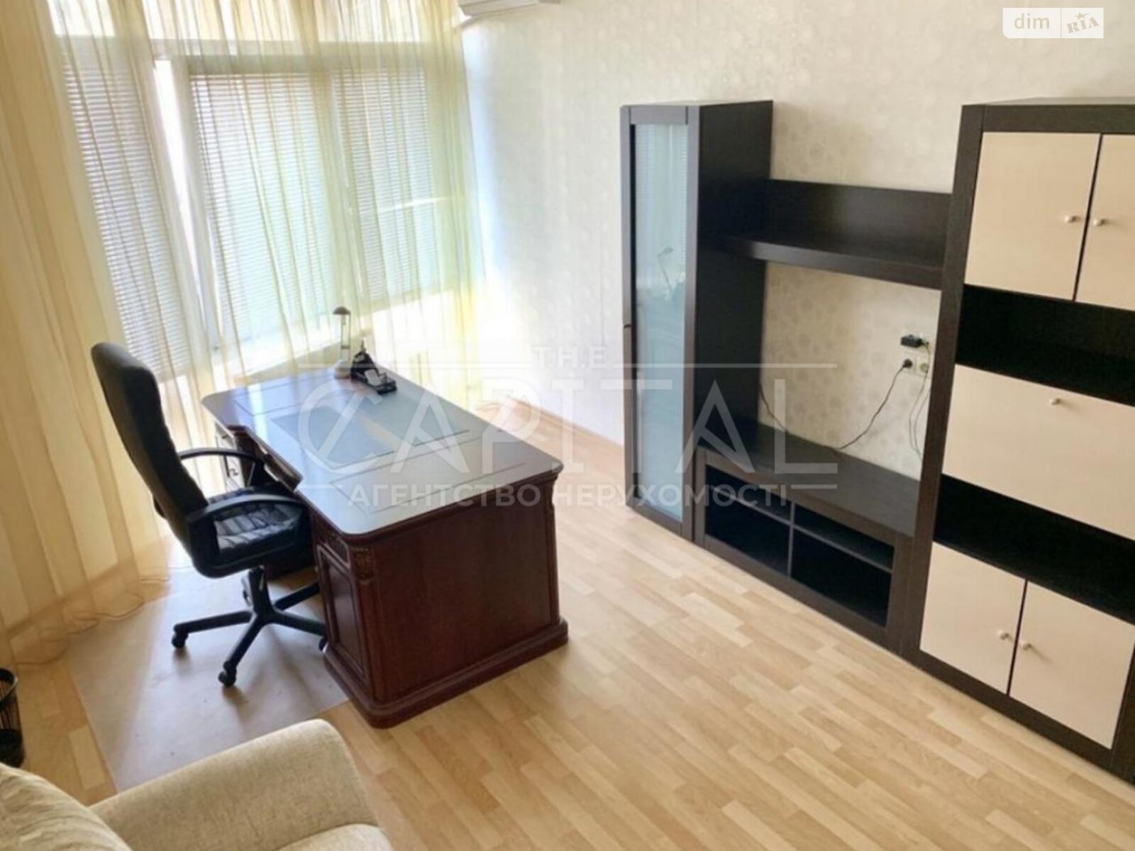Продажа двухкомнатной квартиры в Киеве, на ул. Дмитриевская 82, район Солдатская Слободка фото 1 Продажа двухкомнатной квартиры в Киеве, на ул. Дмитриевская 82, район Солдатская Слободка фото 1