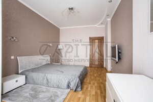 Продаж трикімнатної квартири в Києві, на вул. Дмитрівська 82, район Солдатська Слобідка фото 2