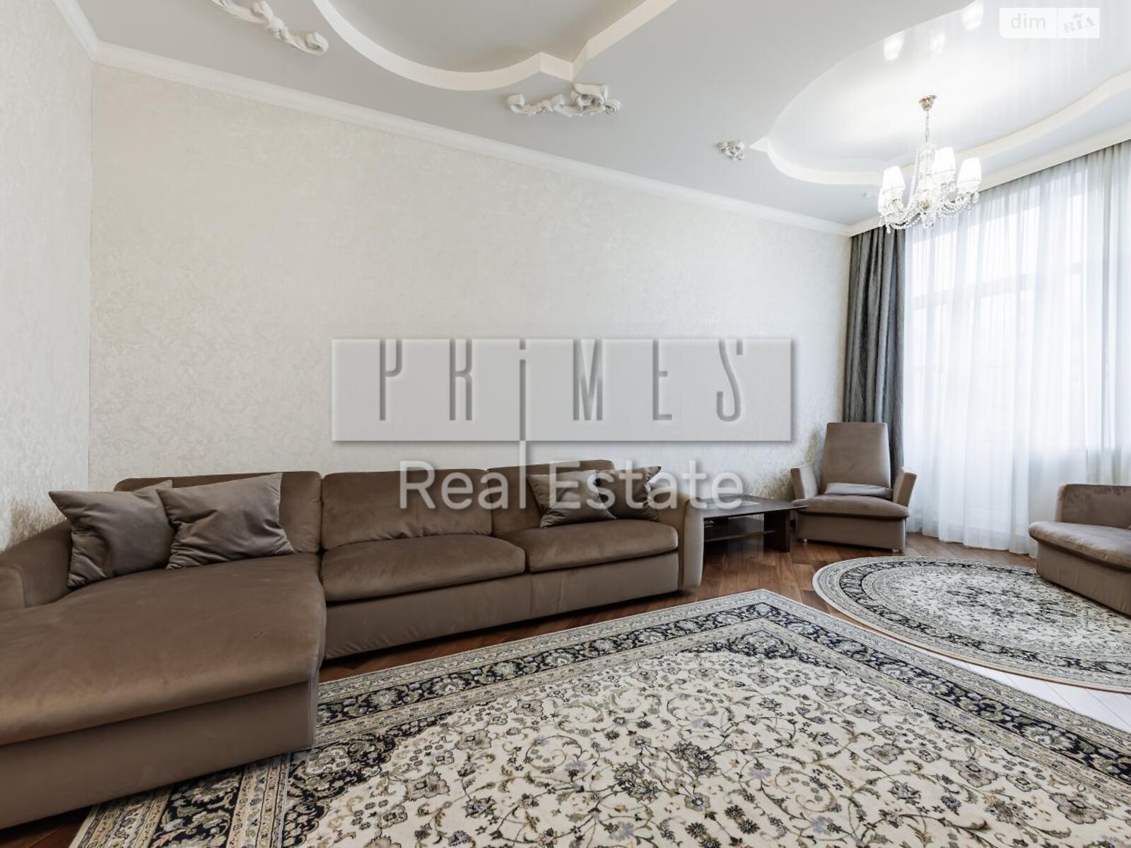 Продаж трикімнатної квартири в Києві, на вул. Дмитрівська, район Солдатська Слобідка фото 1 Продаж трикімнатної квартири в Києві, на вул. Дмитрівська, район Солдатська Слобідка фото 1