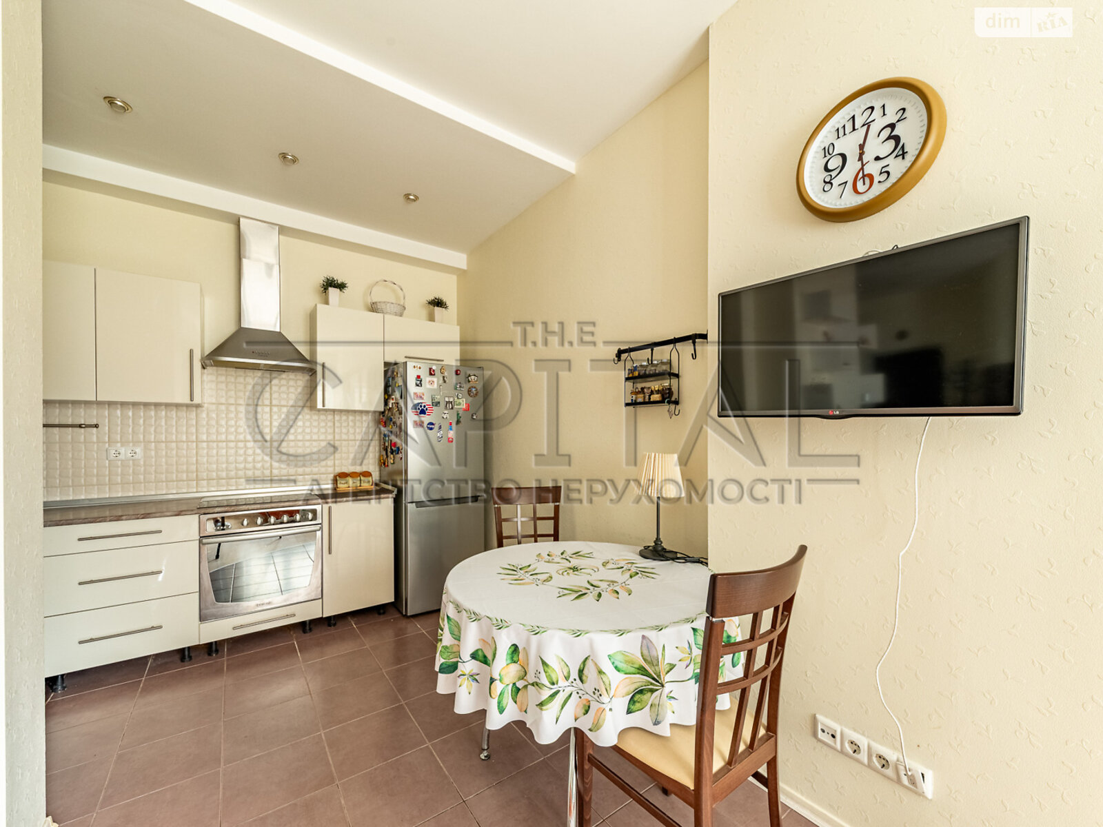 Продаж двокімнатної квартири в Києві, на вул. Дмитрівська 69, район Шевченківський фото 1 Продаж двокімнатної квартири в Києві, на вул. Дмитрівська 69, район Шевченківський фото 1