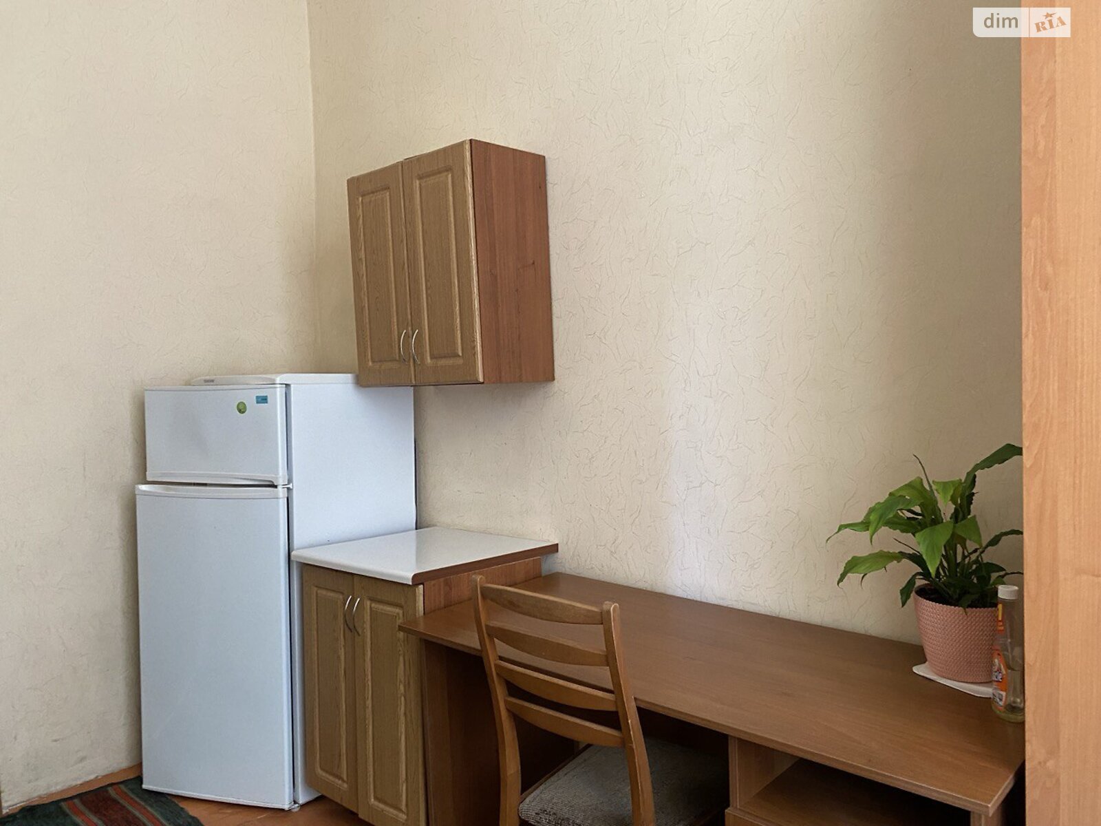 Продаж п`ятикімнатної квартири в Києві, на вул. Дмитрівська 19А, район Солдатська Слобідка фото 1 Продаж п`ятикімнатної квартири в Києві, на вул. Дмитрівська 19А, район Солдатська Слобідка фото 1