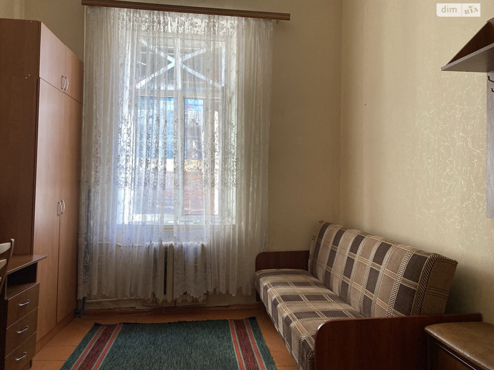 Продаж п`ятикімнатної квартири в Києві, на вул. Дмитрівська 19А, район Солдатська Слобідка фото 1 Продаж п`ятикімнатної квартири в Києві, на вул. Дмитрівська 19А, район Солдатська Слобідка фото 1