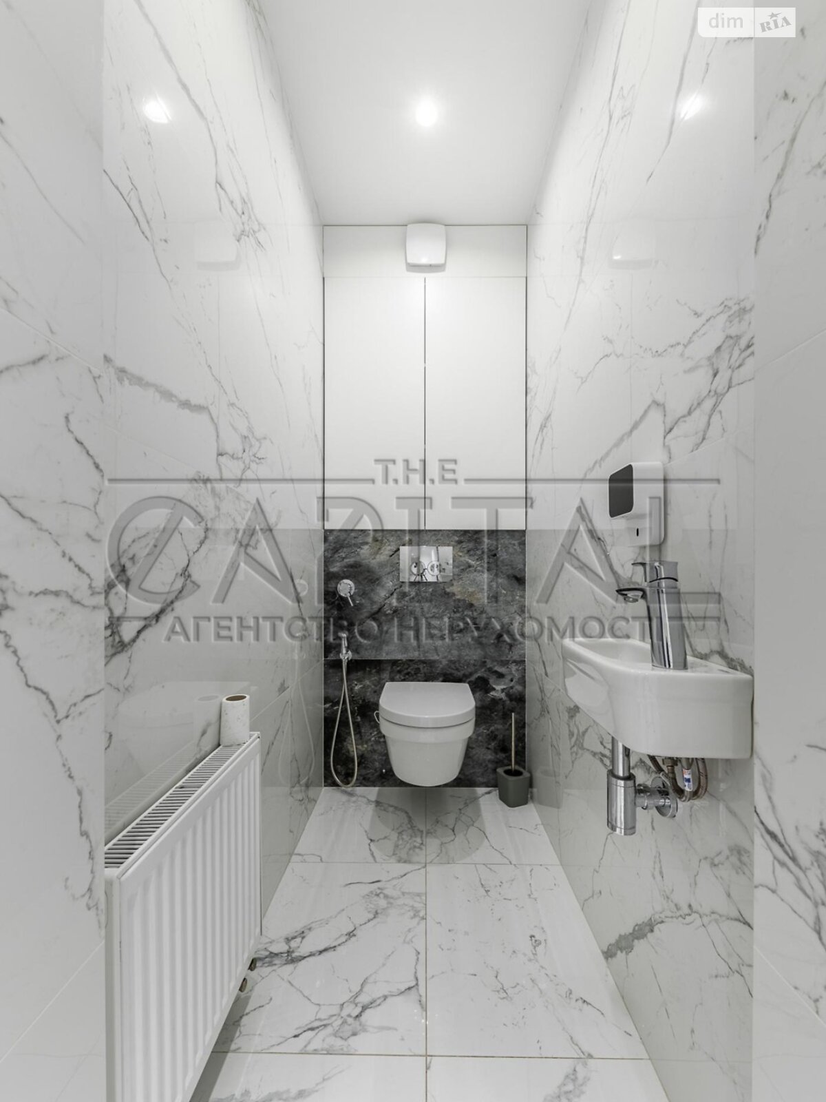 Продажа пятикомнатной квартиры в Киеве, на ул. Дмитриевская 60/19, район Солдатская Слободка фото 1 Продажа пятикомнатной квартиры в Киеве, на ул. Дмитриевская 60/19, район Солдатская Слободка фото 1