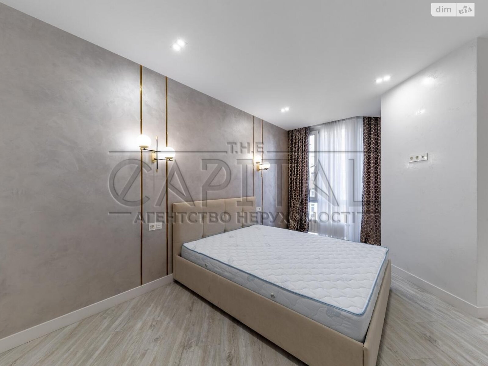 Продажа пятикомнатной квартиры в Киеве, на ул. Дмитриевская 60/19, район Солдатская Слободка фото 1 Продажа пятикомнатной квартиры в Киеве, на ул. Дмитриевская 60/19, район Солдатская Слободка фото 1