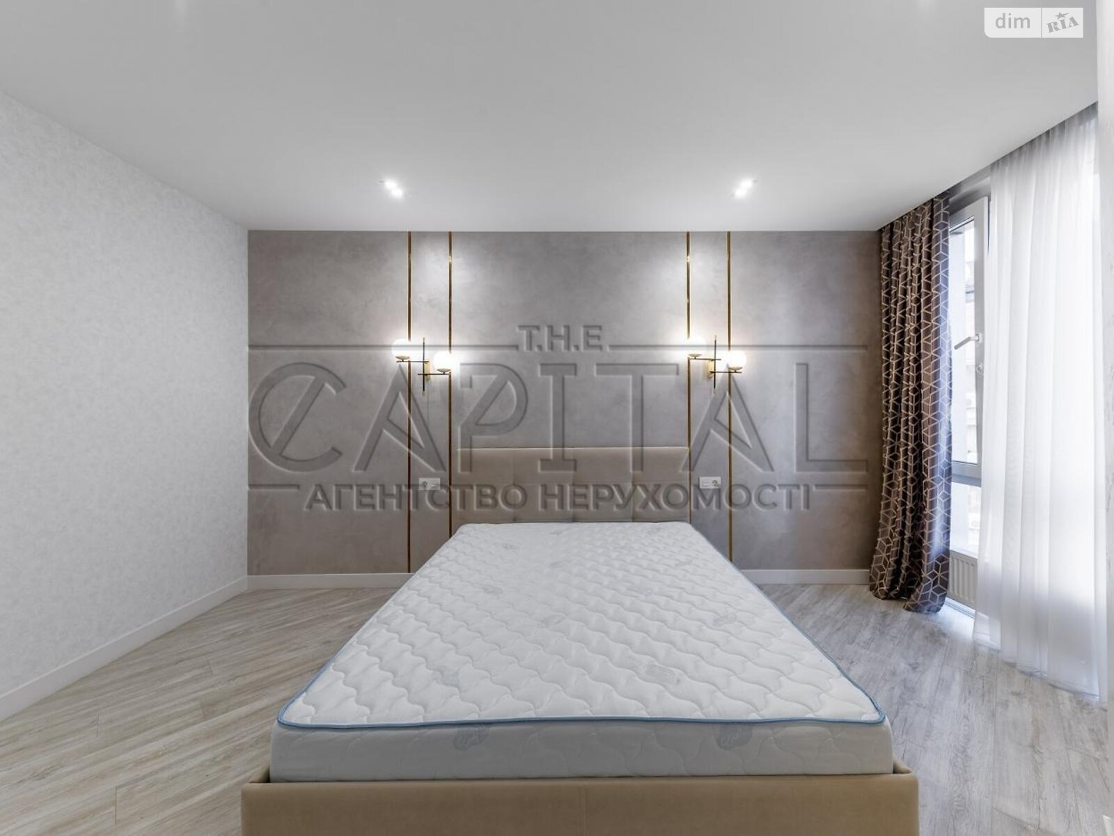 Продажа пятикомнатной квартиры в Киеве, на ул. Дмитриевская 60/19, район Солдатская Слободка фото 1 Продажа пятикомнатной квартиры в Киеве, на ул. Дмитриевская 60/19, район Солдатская Слободка фото 1