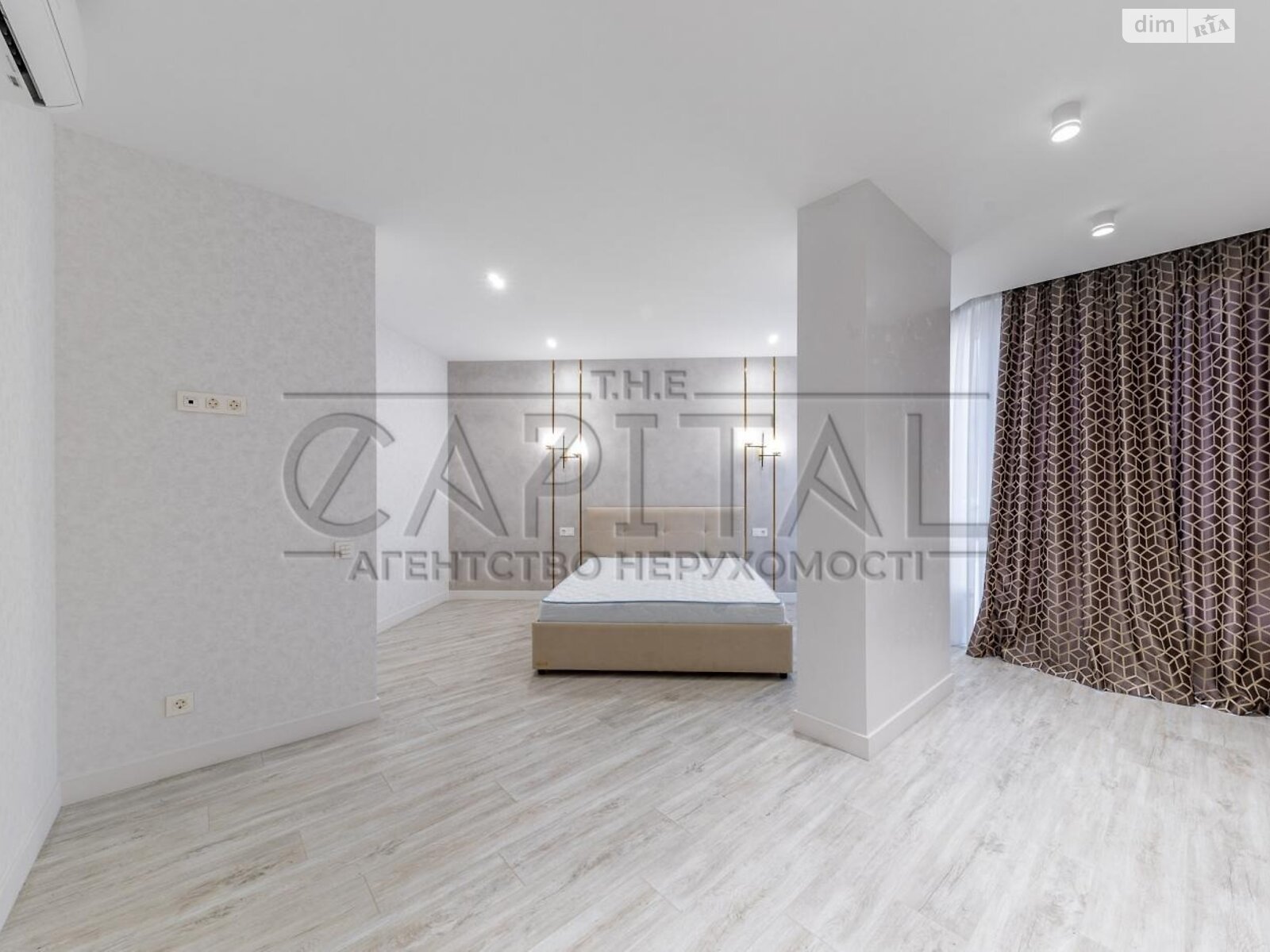 Продажа пятикомнатной квартиры в Киеве, на ул. Дмитриевская 60/19, район Солдатская Слободка фото 1 Продажа пятикомнатной квартиры в Киеве, на ул. Дмитриевская 60/19, район Солдатская Слободка фото 1