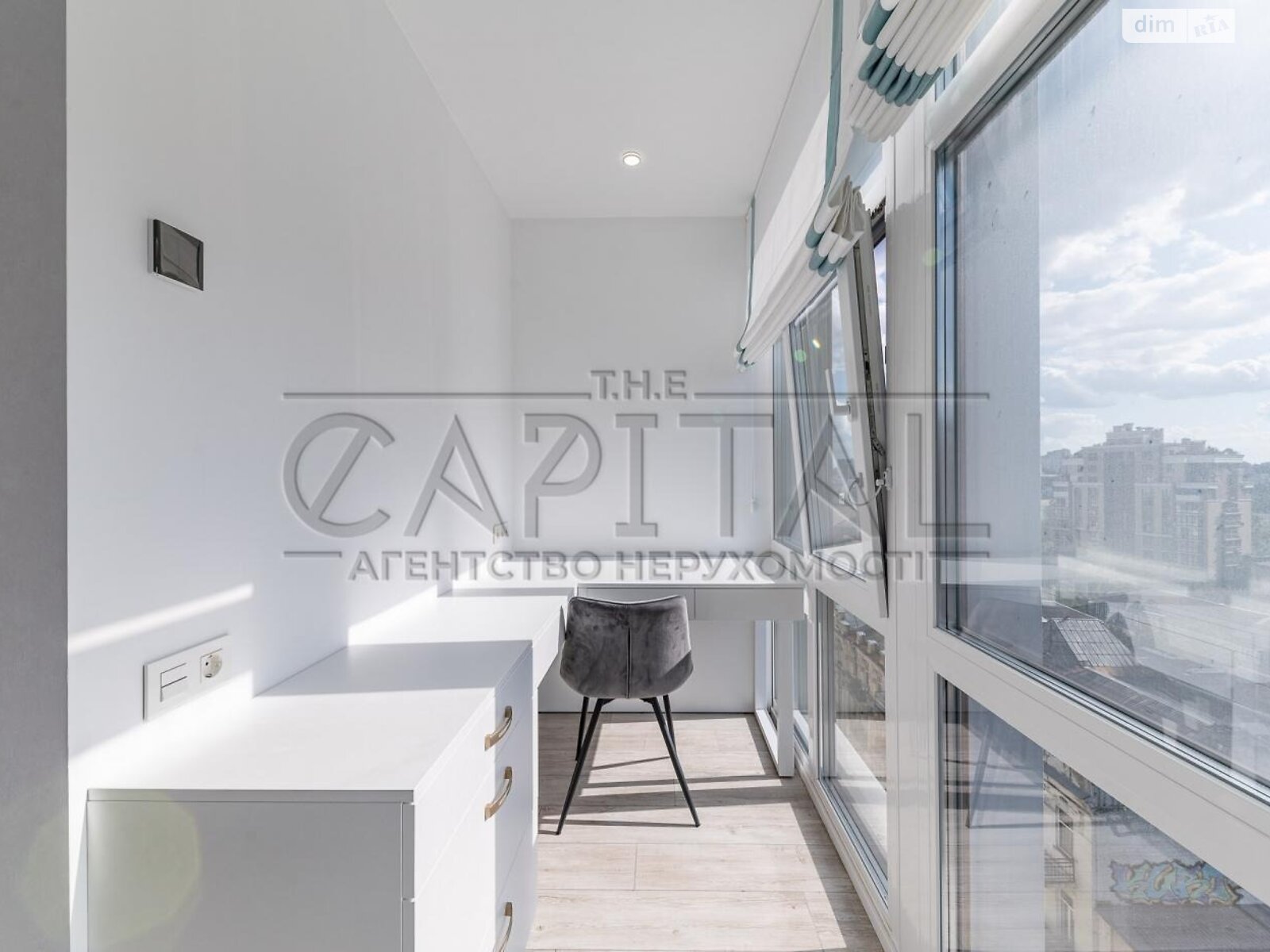 Продажа пятикомнатной квартиры в Киеве, на ул. Дмитриевская 60/19, район Солдатская Слободка фото 1 Продажа пятикомнатной квартиры в Киеве, на ул. Дмитриевская 60/19, район Солдатская Слободка фото 1