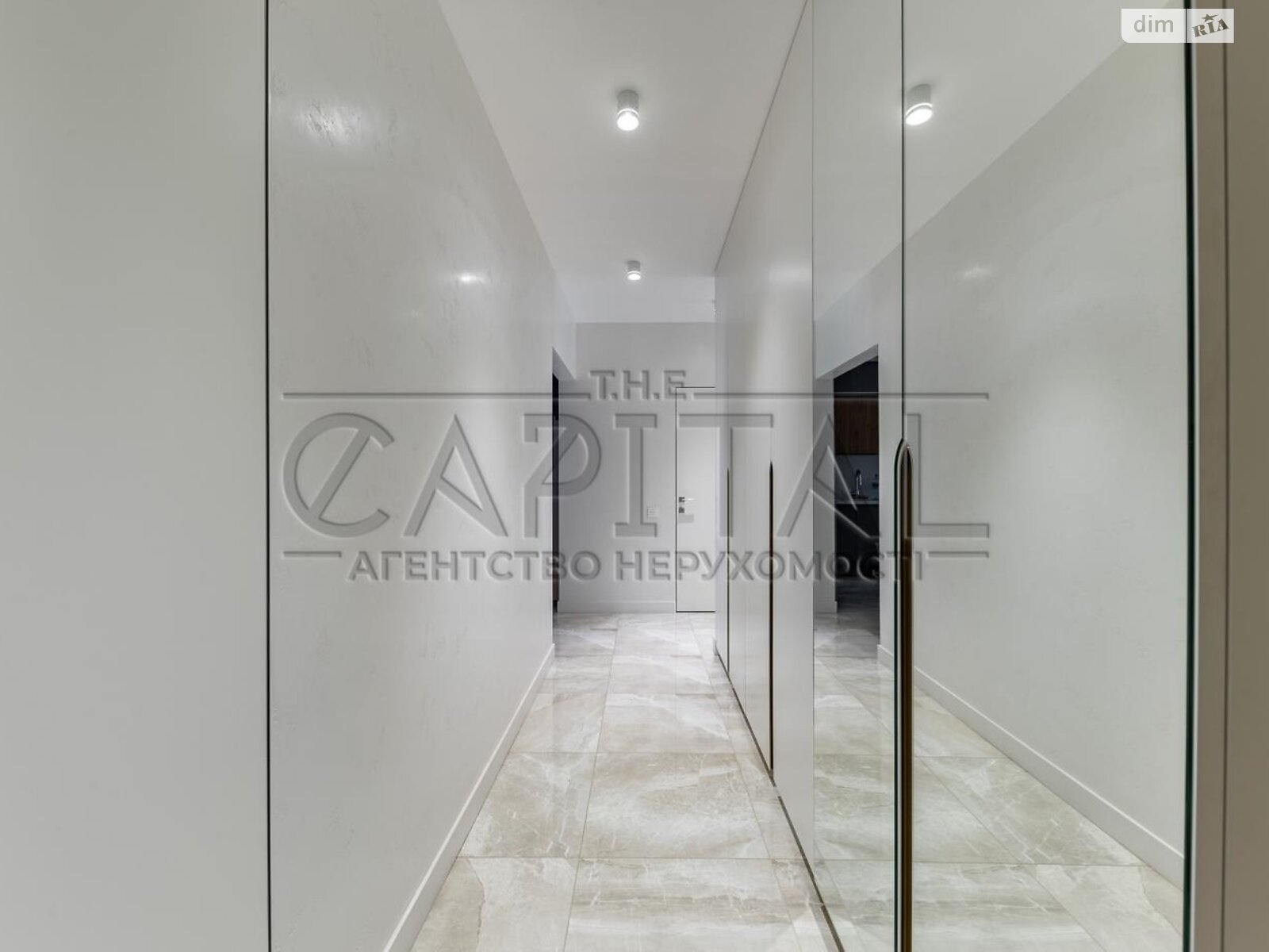 Продажа пятикомнатной квартиры в Киеве, на ул. Дмитриевская 60/19, район Солдатская Слободка фото 1 Продажа пятикомнатной квартиры в Киеве, на ул. Дмитриевская 60/19, район Солдатская Слободка фото 1