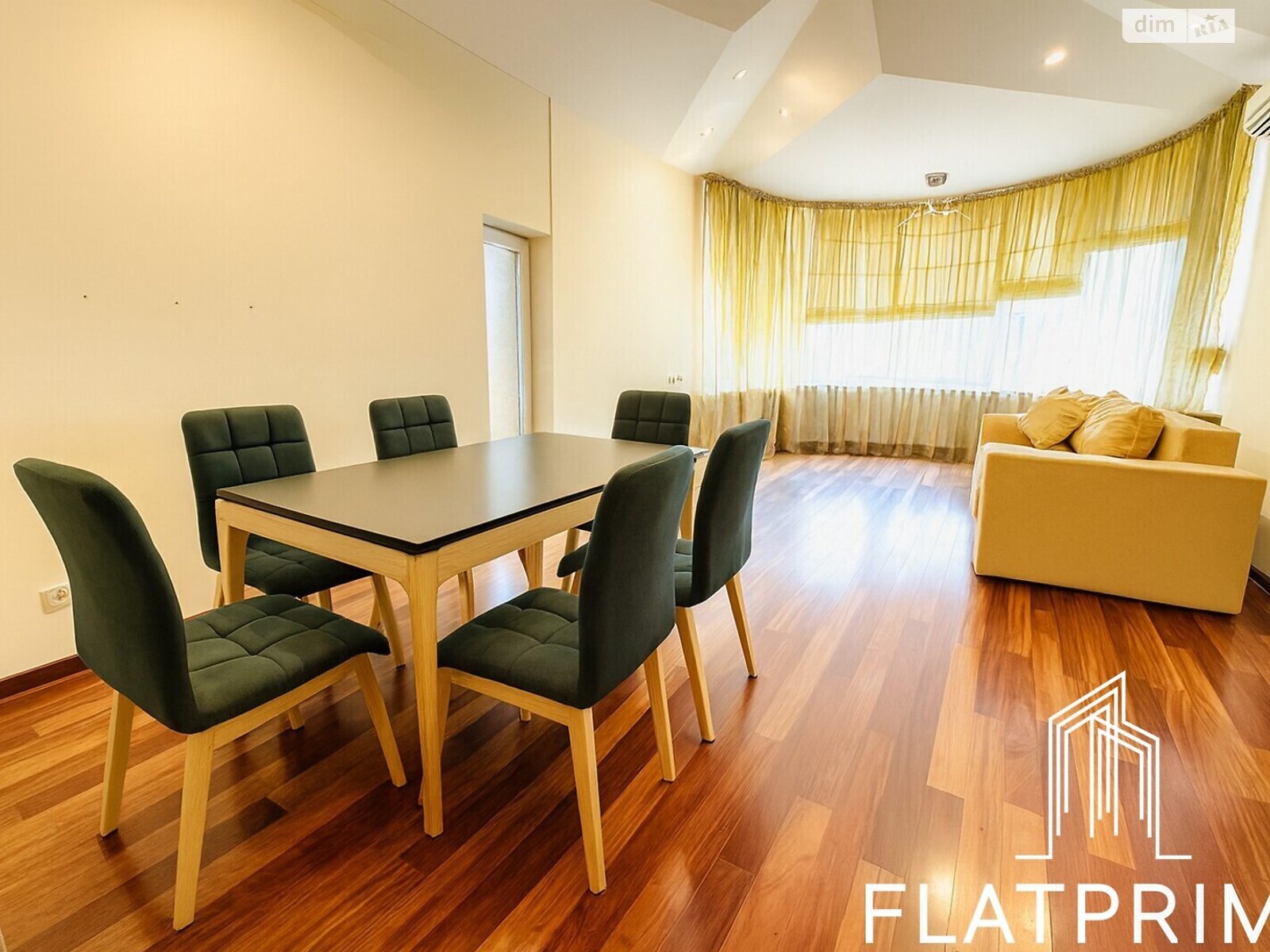 Продаж п`ятикімнатної квартири в Києві, на вул. Дмитрівська 69, кв. 198, район Солдатська Слобідка фото 1 Продаж п`ятикімнатної квартири в Києві, на вул. Дмитрівська 69, кв. 198, район Солдатська Слобідка фото 1