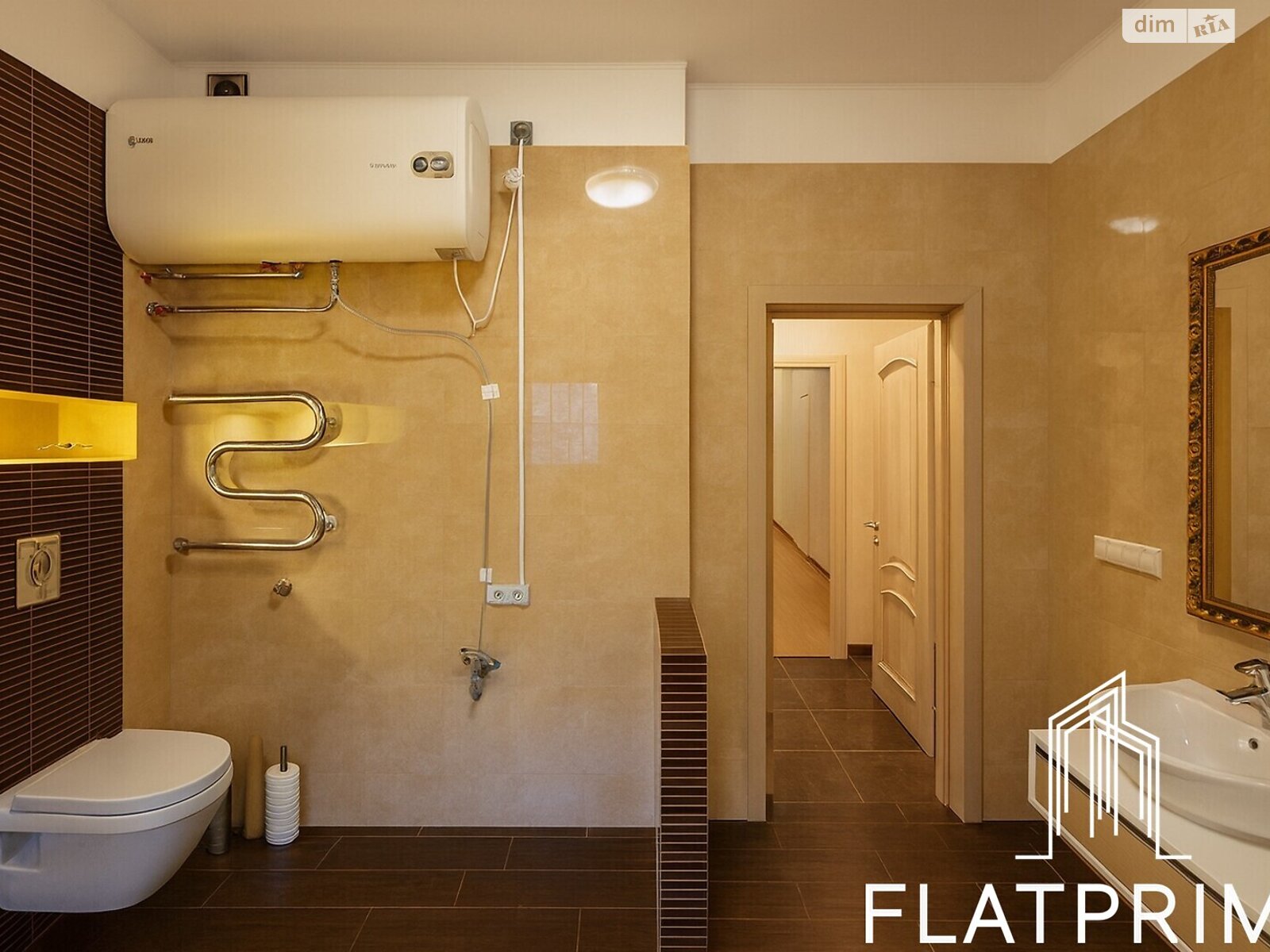 Продаж п`ятикімнатної квартири в Києві, на вул. Дмитрівська 69, кв. 198, район Солдатська Слобідка фото 1 Продаж п`ятикімнатної квартири в Києві, на вул. Дмитрівська 69, кв. 198, район Солдатська Слобідка фото 1