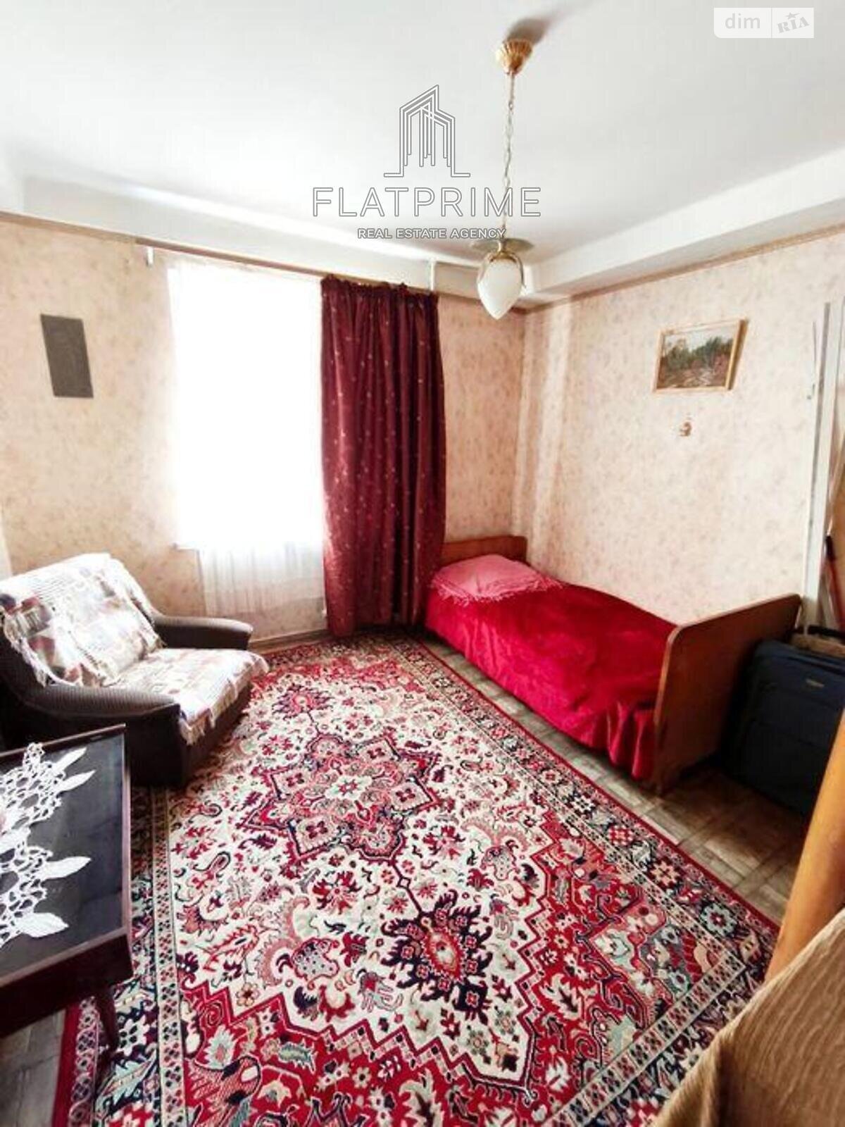 Продажа трехкомнатной квартиры в Киеве, на ул. Дмитриевская 96-98, район Солдатская Слободка фото 1