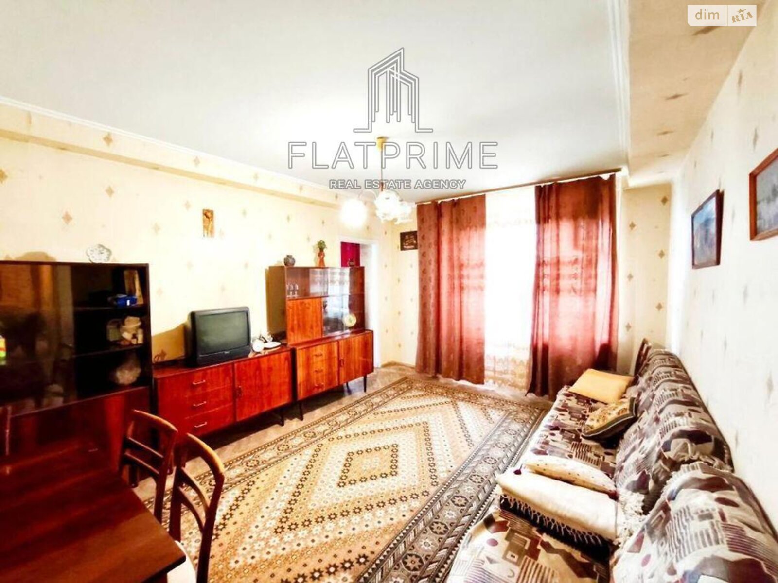 Продажа трехкомнатной квартиры в Киеве, на ул. Дмитриевская 96-98, район Солдатская Слободка фото 1