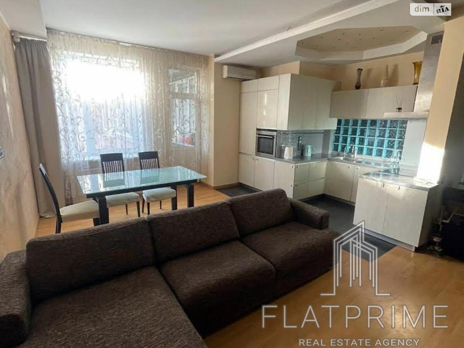 Продажа двухкомнатной квартиры в Киеве, на ул. Павловская 17, район Солдатская Слободка фото 1 Продажа двухкомнатной квартиры в Киеве, на ул. Павловская 17, район Солдатская Слободка фото 1