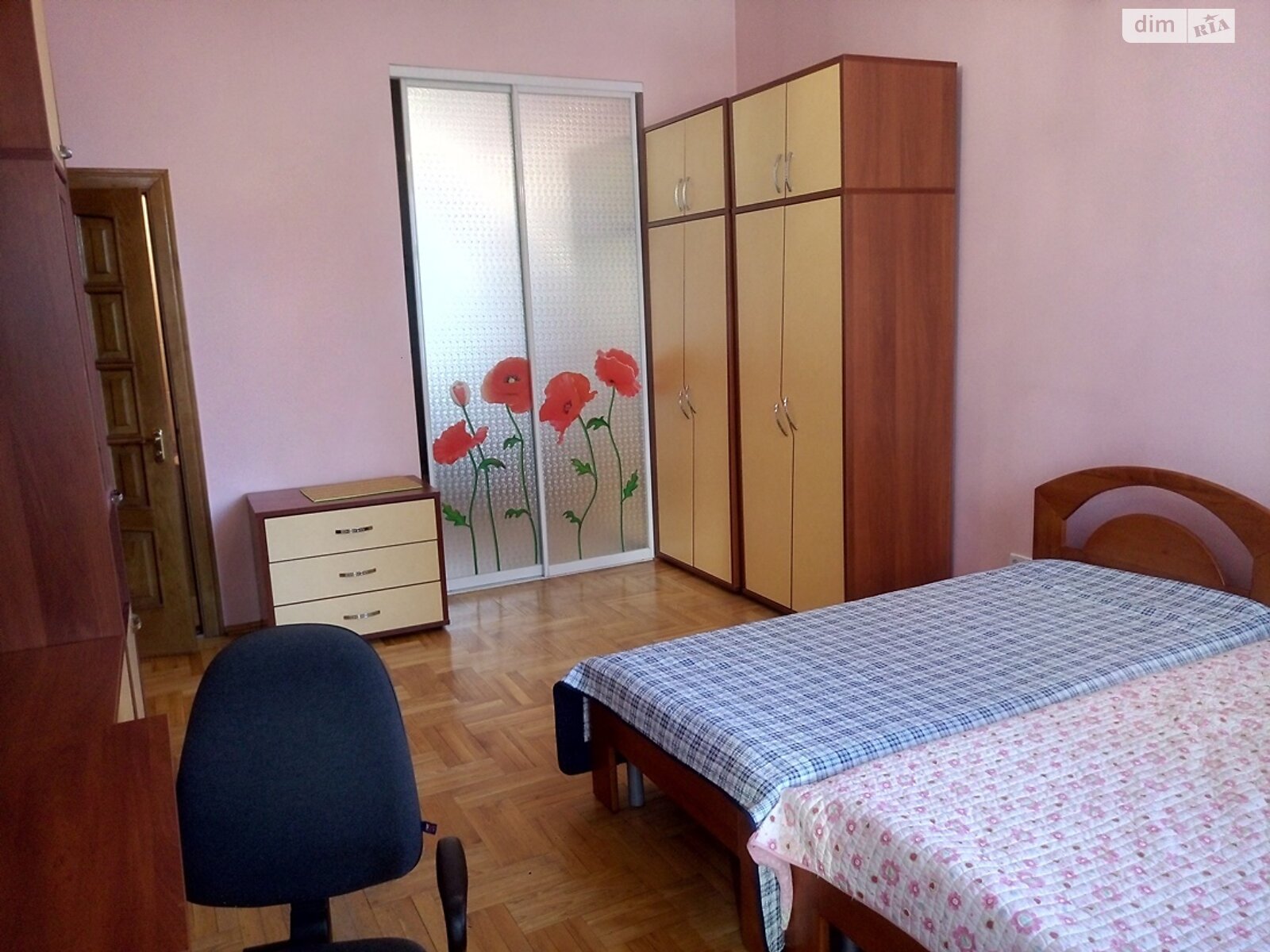 Продажа пятикомнатной квартиры в Киеве, на ул. Павловская 10, район Солдатская Слободка фото 1