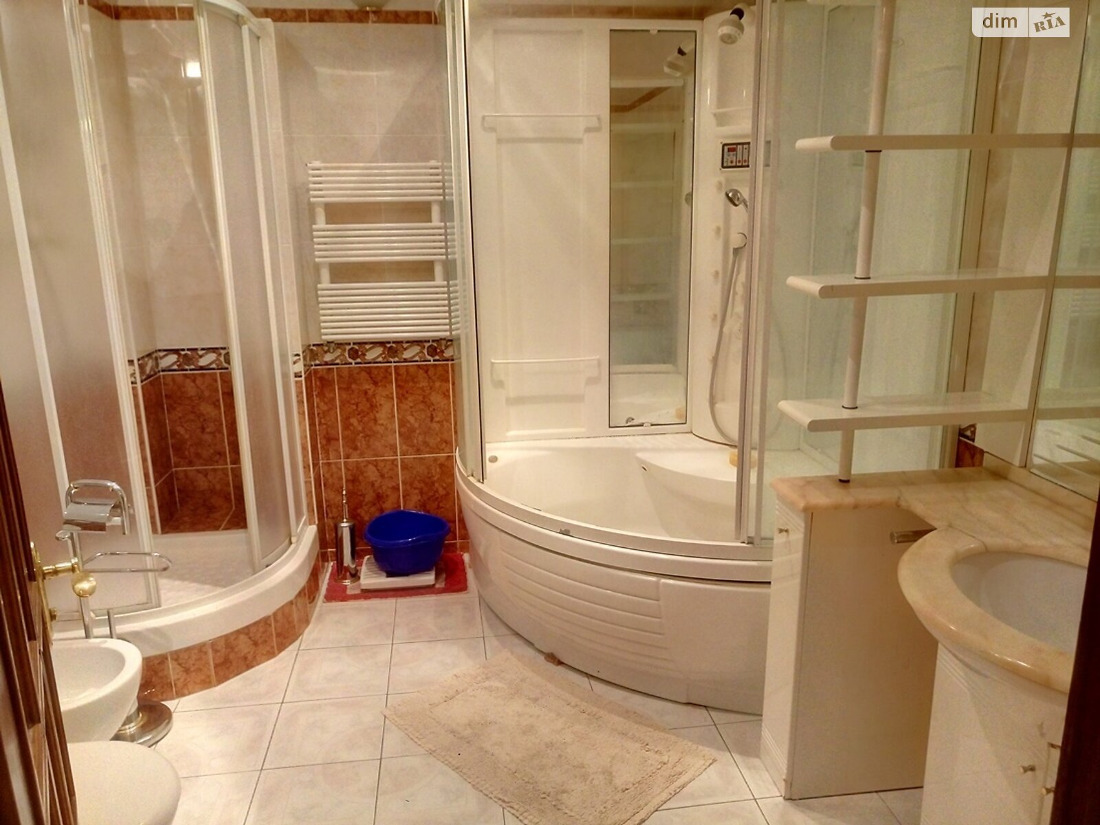 Продажа пятикомнатной квартиры в Киеве, на ул. Павловская 10, район Солдатская Слободка фото 1