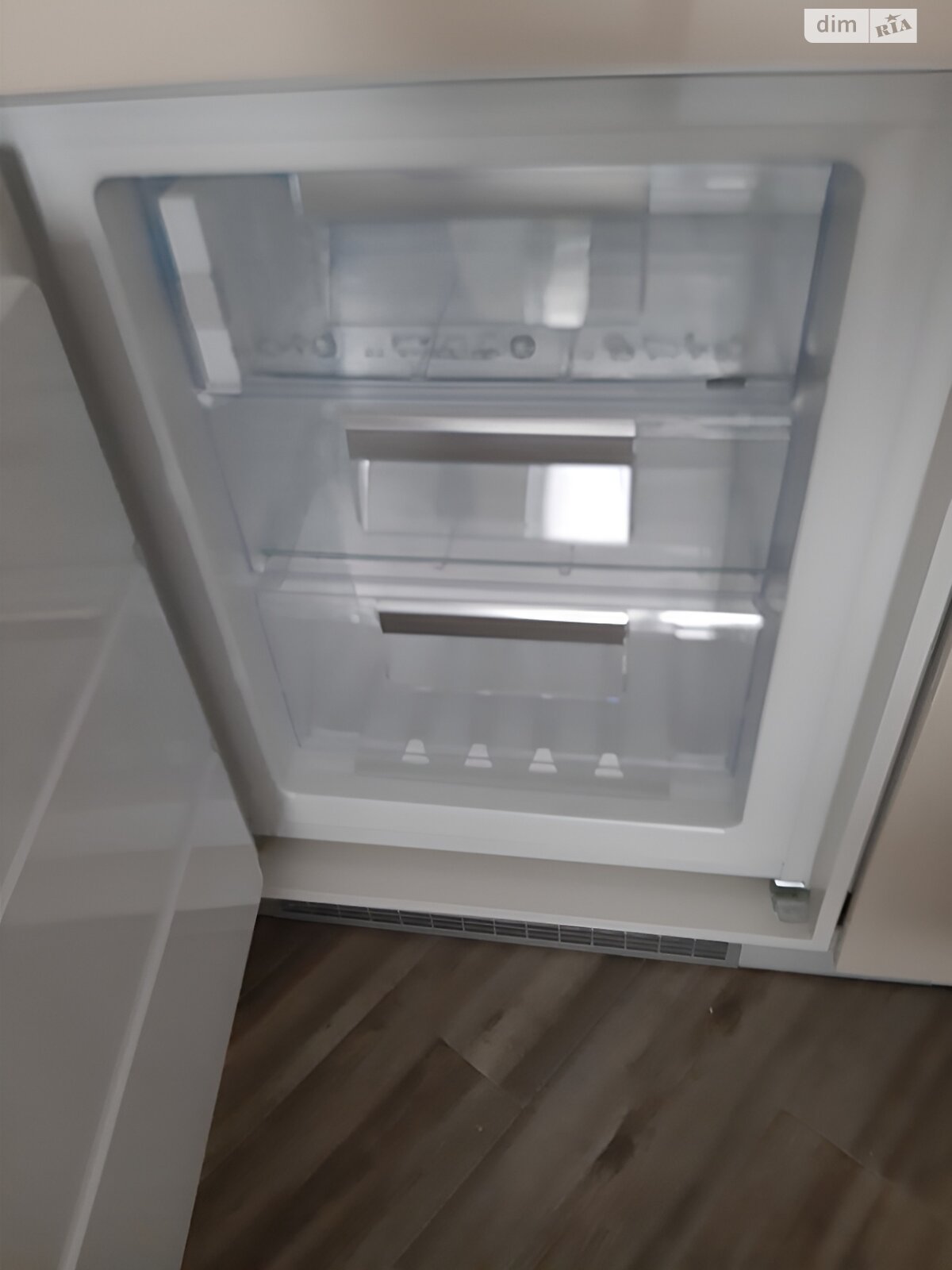 Продаж двокімнатної квартири в Києві, на вул. Полтавська 10, район Солдатська Слобідка фото 1 Продаж двокімнатної квартири в Києві, на вул. Полтавська 10, район Солдатська Слобідка фото 1