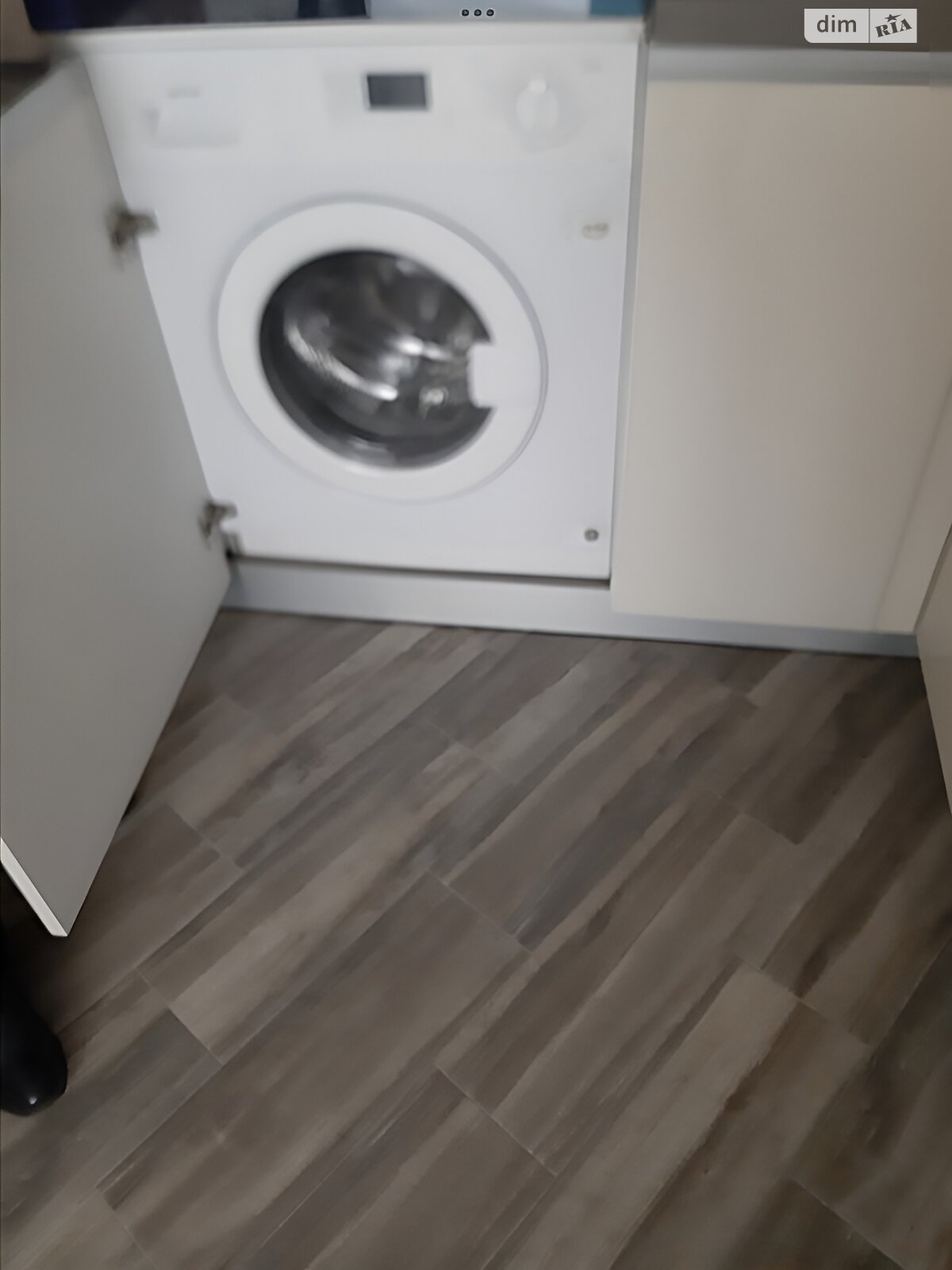 Продаж двокімнатної квартири в Києві, на вул. Полтавська 10, район Солдатська Слобідка фото 1 Продаж двокімнатної квартири в Києві, на вул. Полтавська 10, район Солдатська Слобідка фото 1