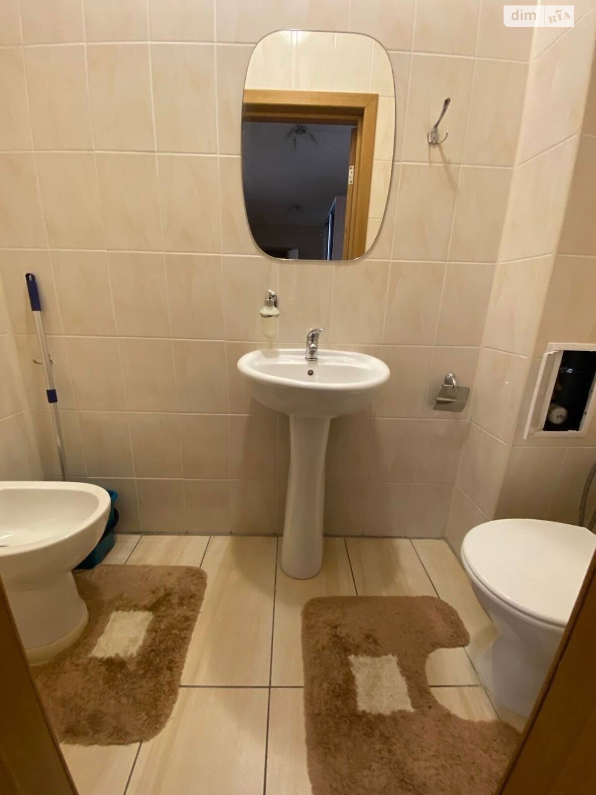 Продаж двокімнатної квартири в Києві, на вул. Полтавська 10, район Солдатська Слобідка фото 1 Продаж двокімнатної квартири в Києві, на вул. Полтавська 10, район Солдатська Слобідка фото 1