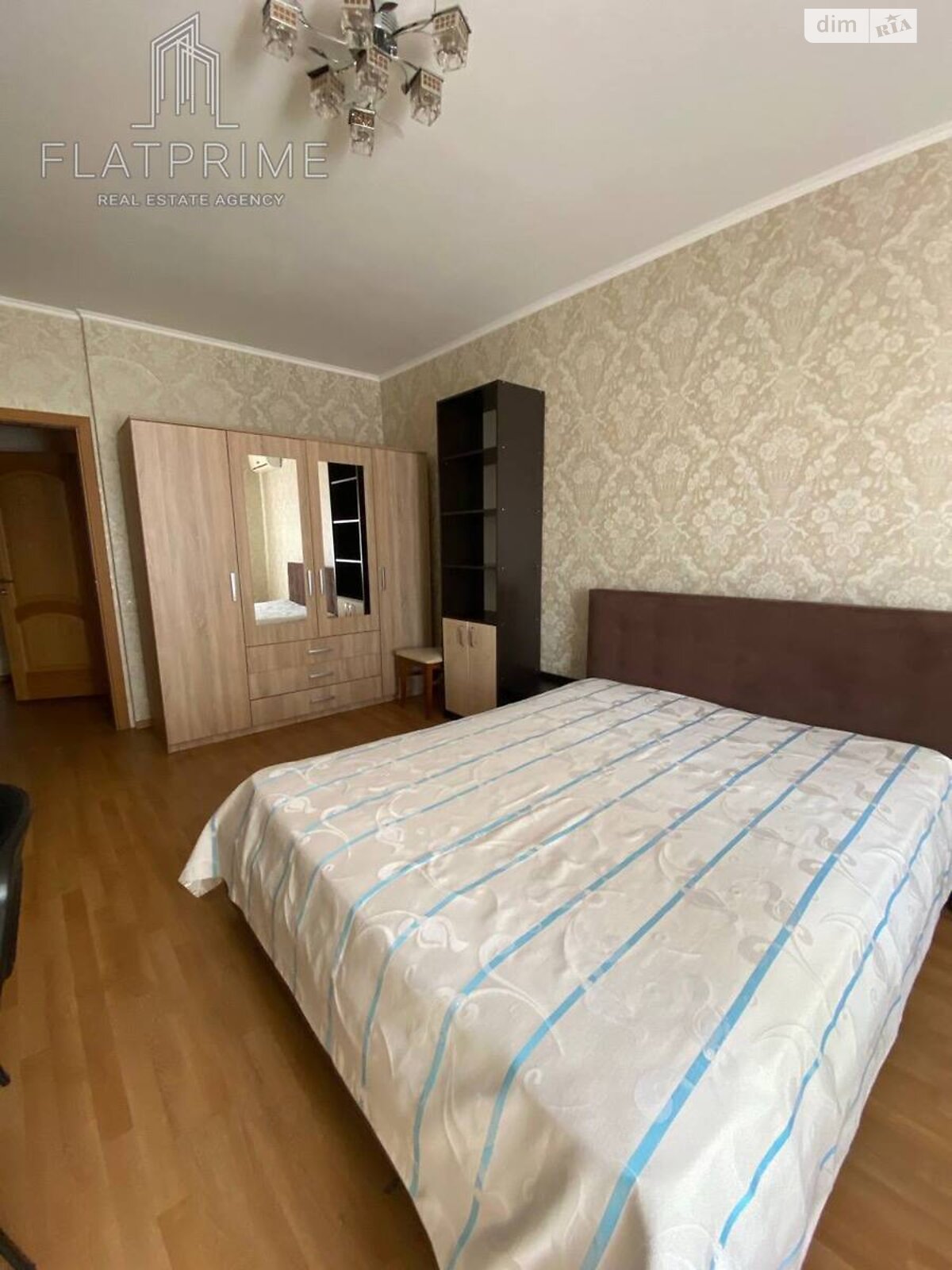 Продажа двухкомнатной квартиры в Киеве, на ул. Полтавская 10, район Солдатская Слободка фото 1 Продажа двухкомнатной квартиры в Киеве, на ул. Полтавская 10, район Солдатская Слободка фото 1