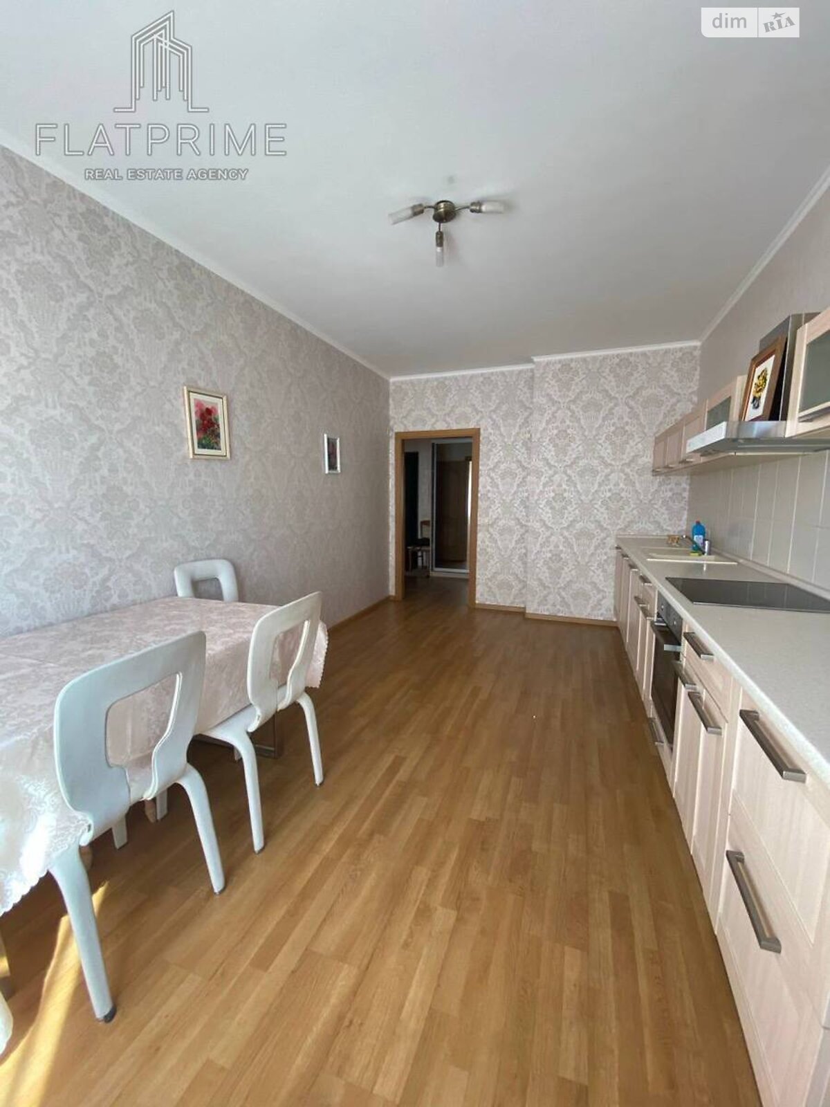 Продажа двухкомнатной квартиры в Киеве, на ул. Полтавская 10, район Солдатская Слободка фото 1 Продажа двухкомнатной квартиры в Киеве, на ул. Полтавская 10, район Солдатская Слободка фото 1
