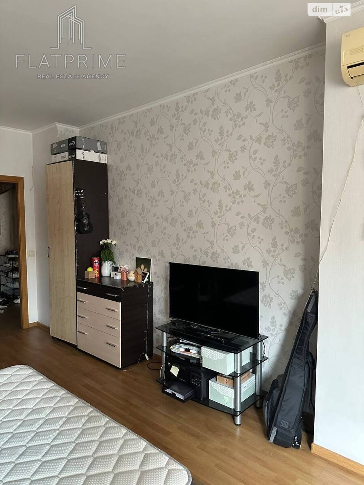 Продажа двухкомнатной квартиры в Киеве, на ул. Полтавская 10, район Солдатская Слободка фото 1 Продажа двухкомнатной квартиры в Киеве, на ул. Полтавская 10, район Солдатская Слободка фото 1