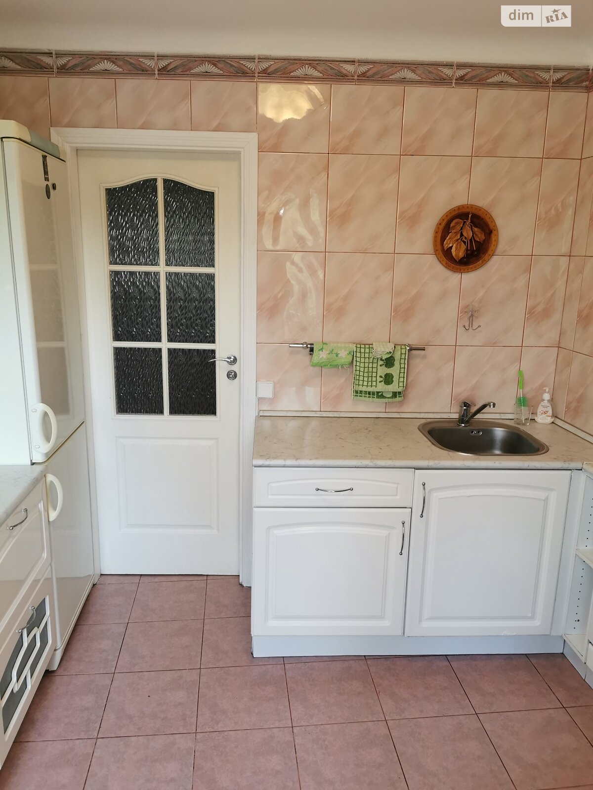 Продажа трехкомнатной квартиры в Киеве, на ул. Сечевых Стрельцов 53, район Солдатская Слободка фото 1 Продажа трехкомнатной квартиры в Киеве, на ул. Сечевых Стрельцов 53, район Солдатская Слободка фото 1