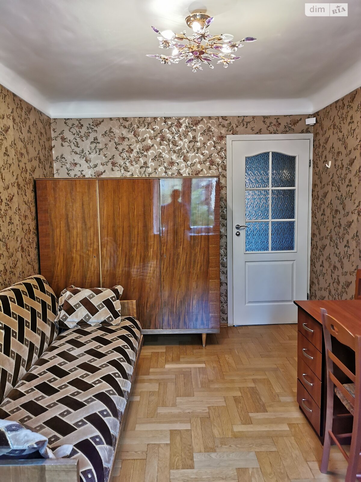 Продажа трехкомнатной квартиры в Киеве, на ул. Сечевых Стрельцов 53, район Солдатская Слободка фото 1 Продажа трехкомнатной квартиры в Киеве, на ул. Сечевых Стрельцов 53, район Солдатская Слободка фото 1