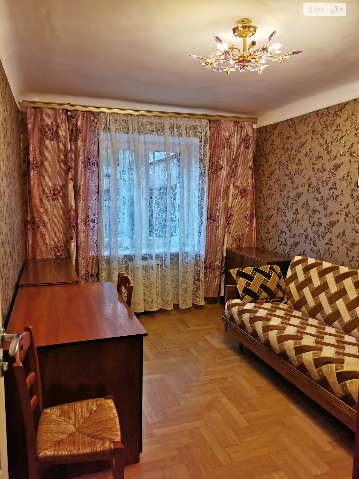 Продажа трехкомнатной квартиры в Киеве, на ул. Сечевых Стрельцов 53, район Солдатская Слободка фото 1 Продажа трехкомнатной квартиры в Киеве, на ул. Сечевых Стрельцов 53, район Солдатская Слободка фото 1