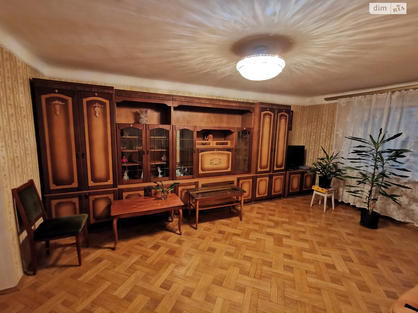 Продажа трехкомнатной квартиры в Киеве, на ул. Сечевых Стрельцов 53, район Солдатская Слободка фото 1 Продажа трехкомнатной квартиры в Киеве, на ул. Сечевых Стрельцов 53, район Солдатская Слободка фото 1